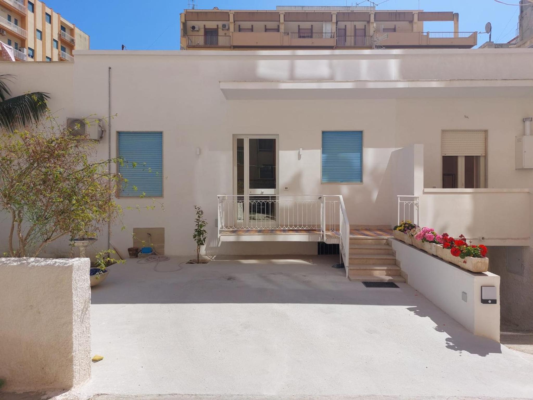 Hotel Casa Antonella - Image 1