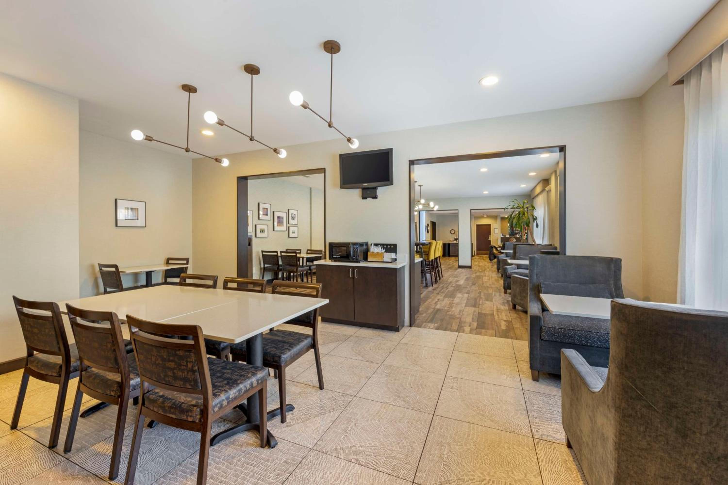 Best Western Plus Nashville Airport Hotel - BNA - Property Image 22