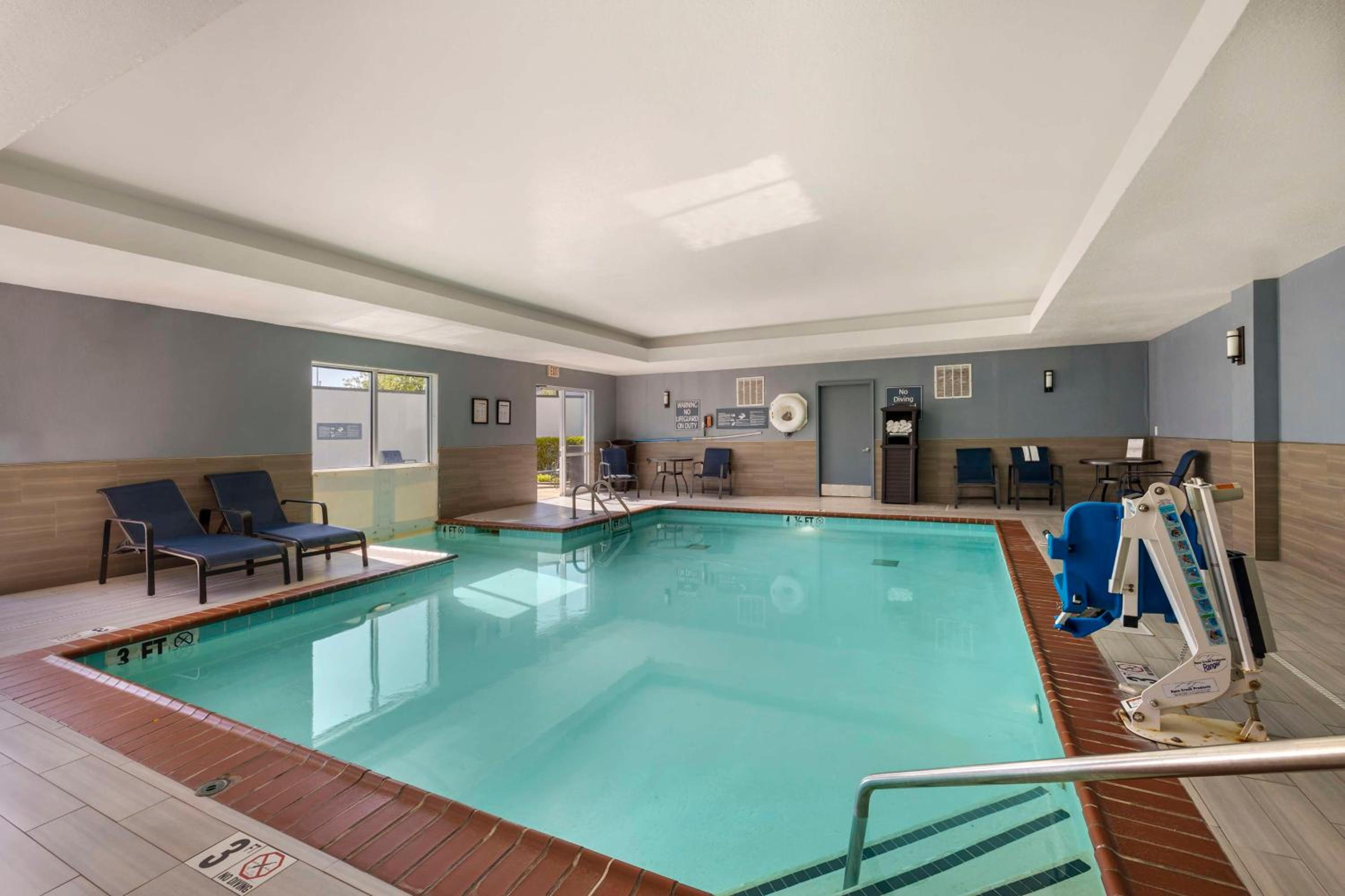 Best Western Plus Nashville Airport Hotel - BNA - Property Image 25