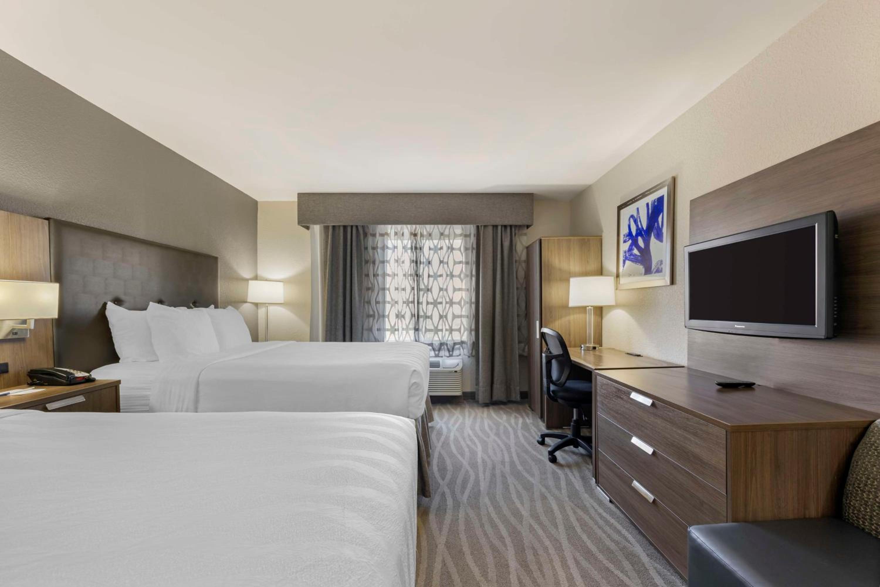 Best Western Plus Nashville Airport Hotel - BNA - Property Image 12