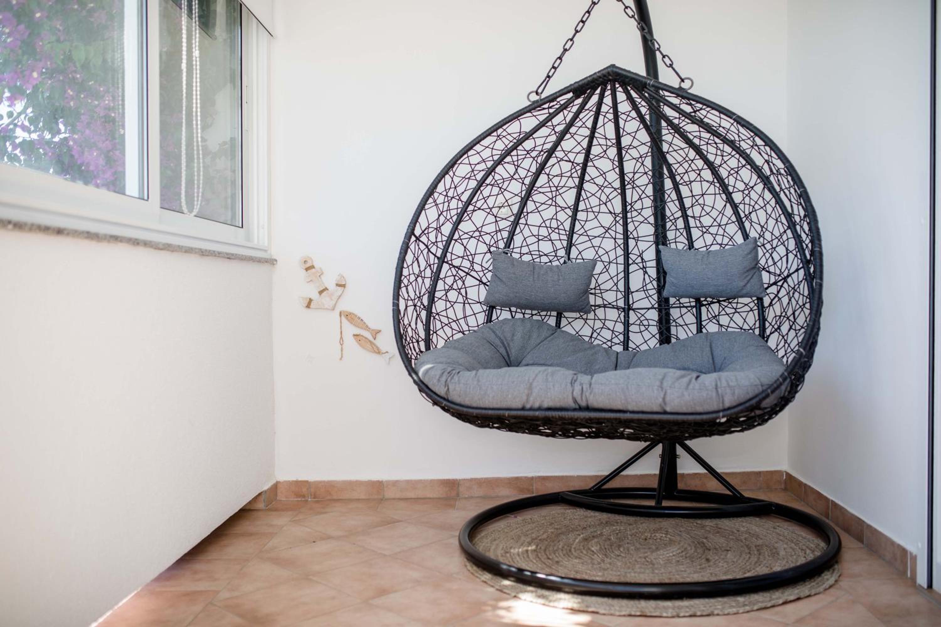 Photo 33