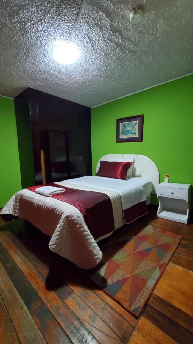 Hostal Bolívar Inn