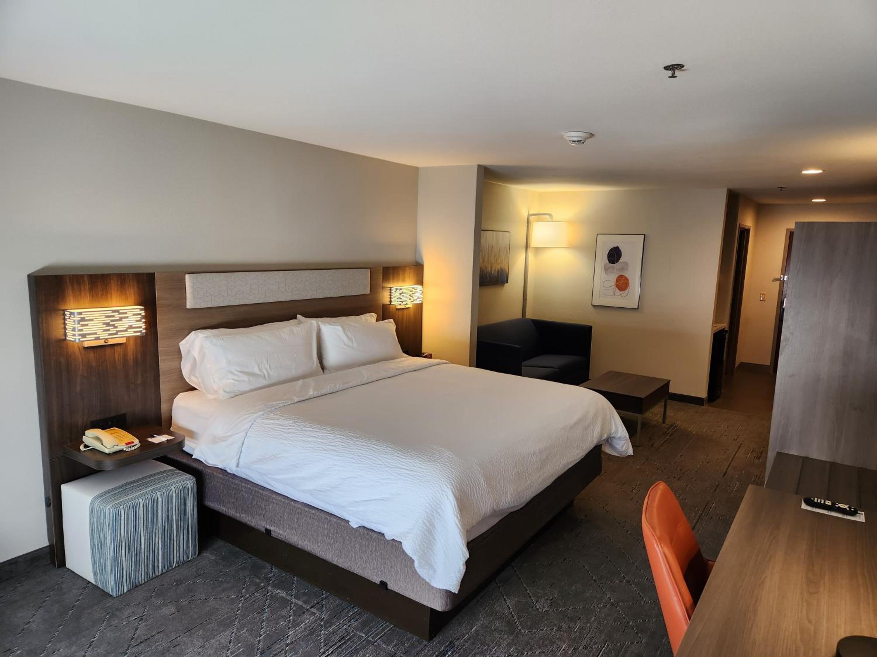 Holiday Inn Express & Suites Perry by IHG, Billede 16