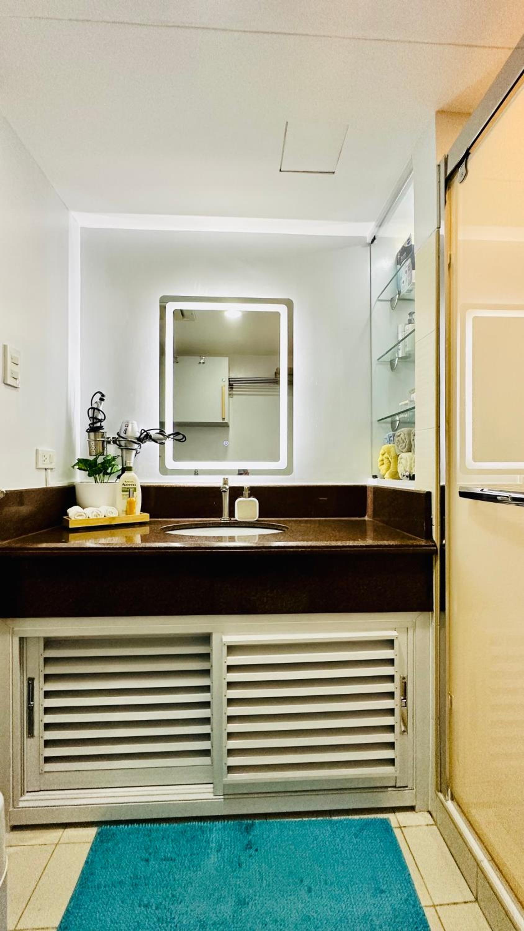 Beyond Zurich HOME Staycation