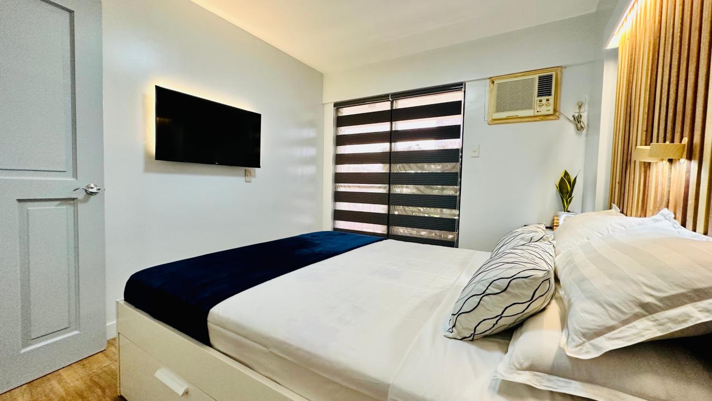 Beyond Zurich HOME Staycation