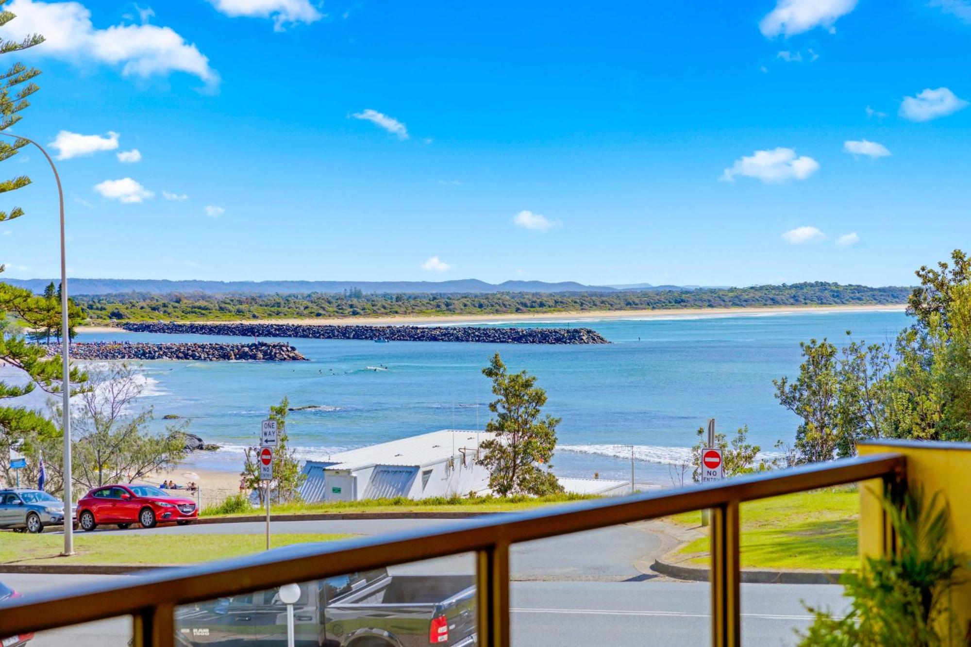Town Beach Haven - Apt 5 Century21 beachfront