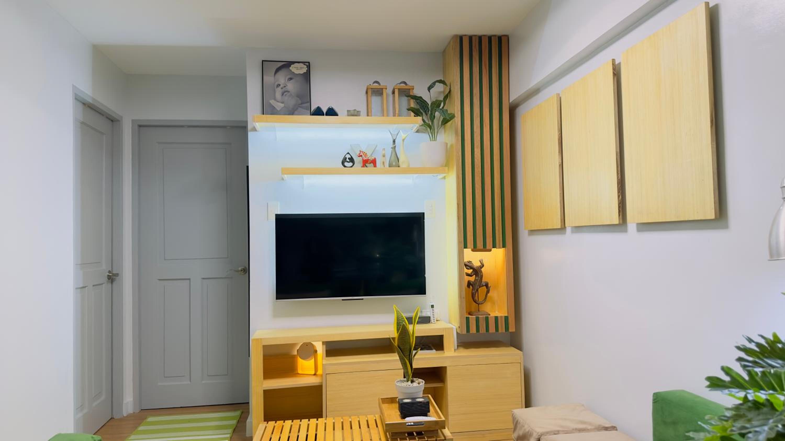 Beyond Zurich HOME Staycation