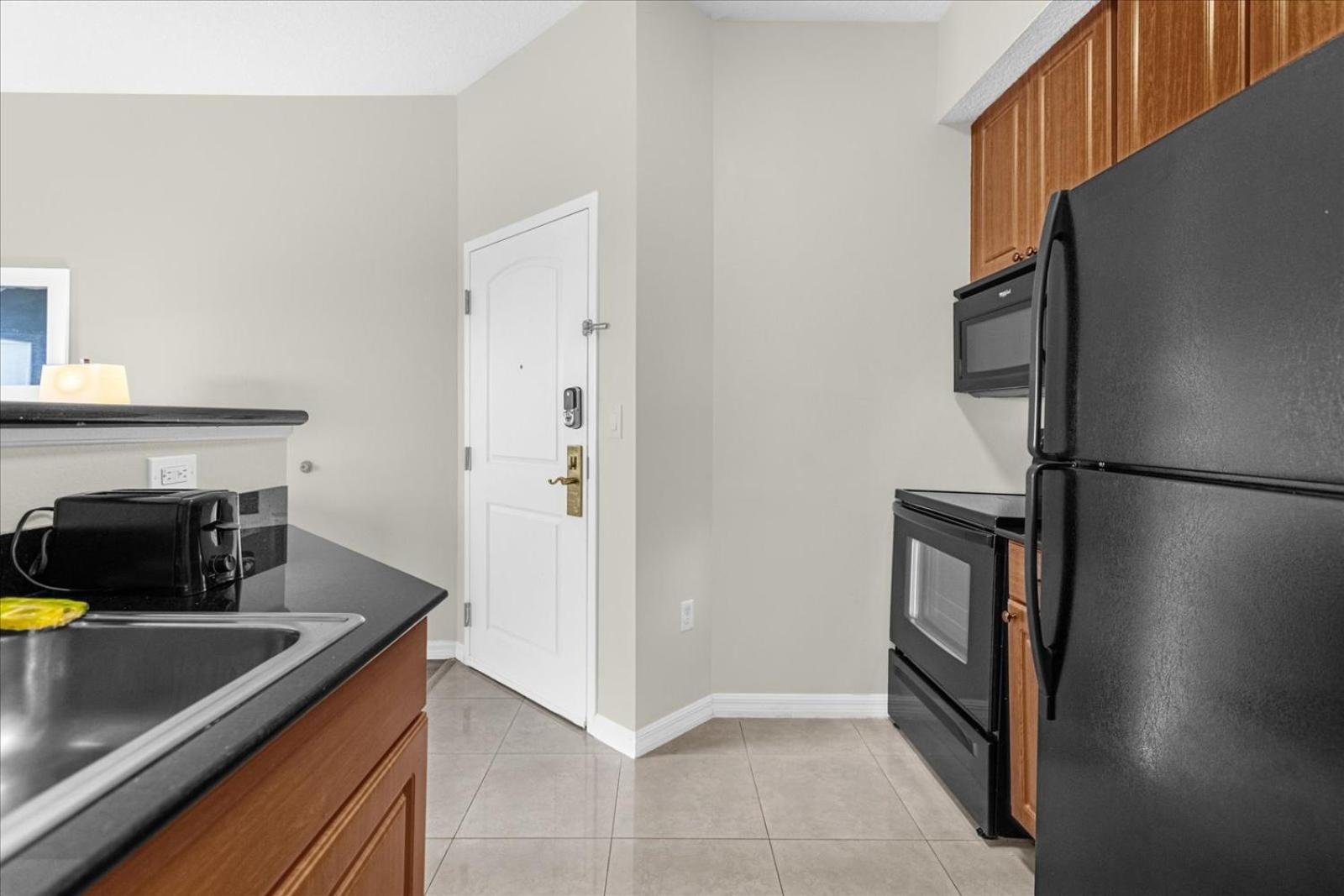 The Point, Lux Apartment 4 min from Universal