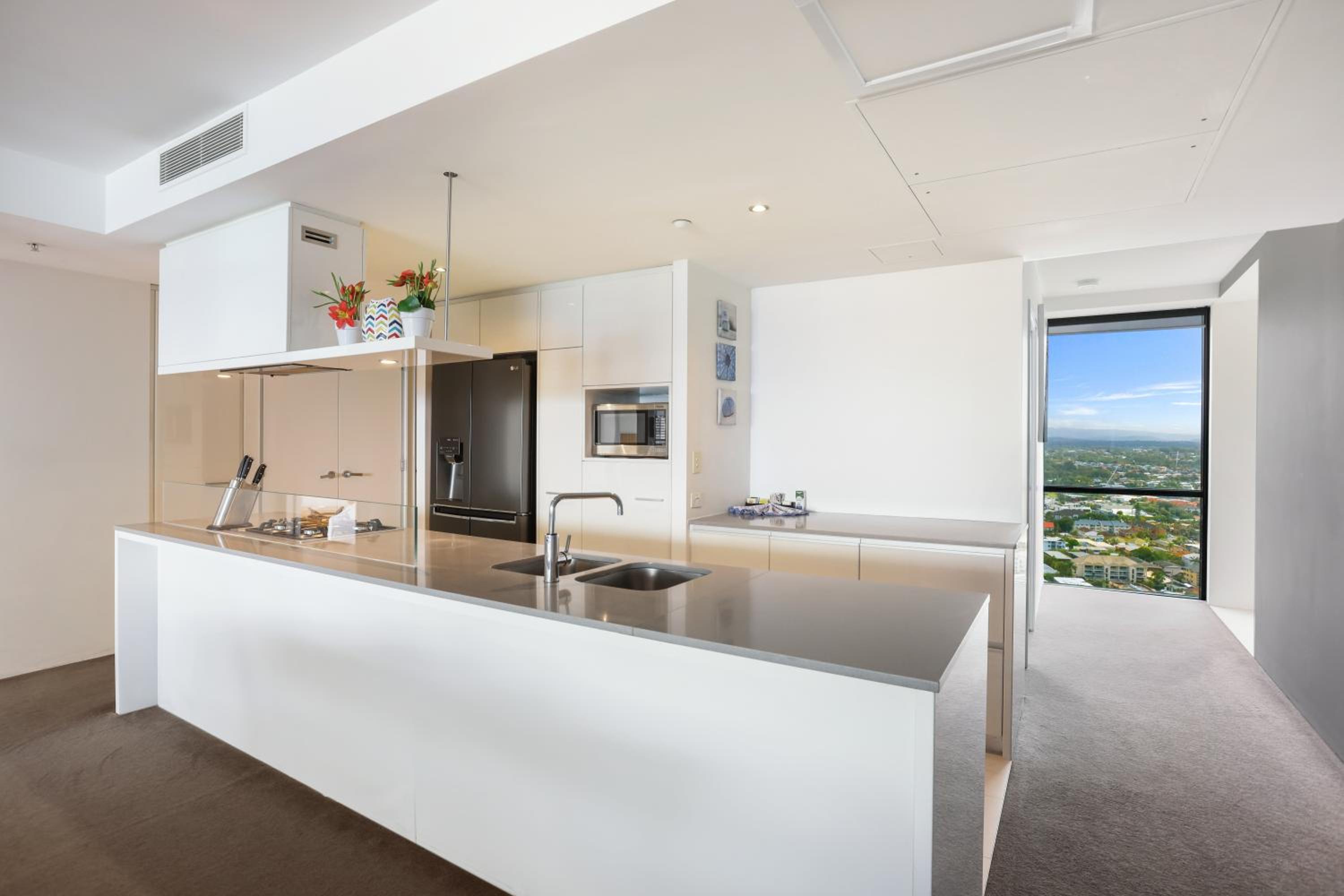 Circle on Cavill 2, 3, 4 & 5 Bedroom SkyHomes & SUB PENTHOUSES by Gold Coast Holidays