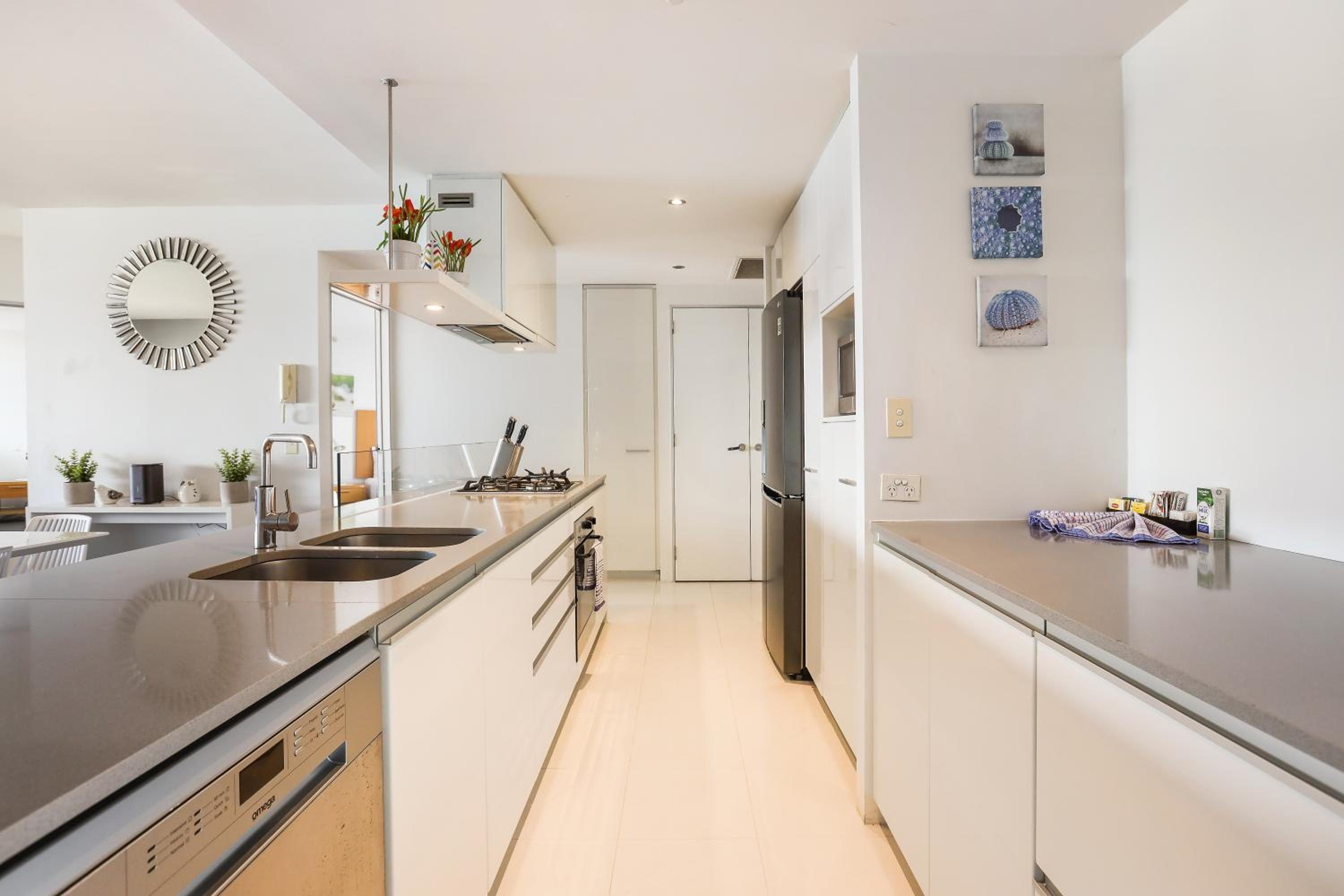 Circle on Cavill 2, 3, 4 & 5 Bedroom SkyHomes & SUB PENTHOUSES by Gold Coast Holidays