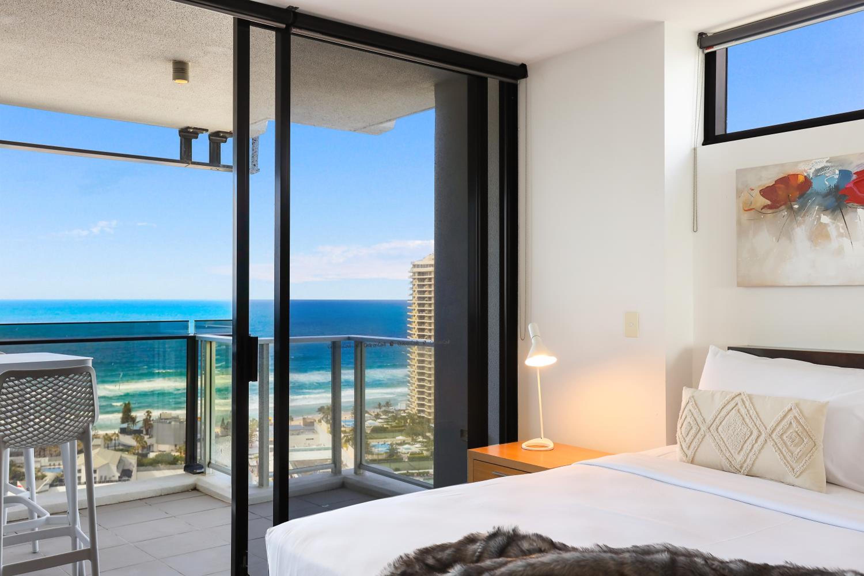 Circle on Cavill 2, 3, 4 & 5 Bedroom SkyHomes & SUB PENTHOUSES by Gold Coast Holidays
