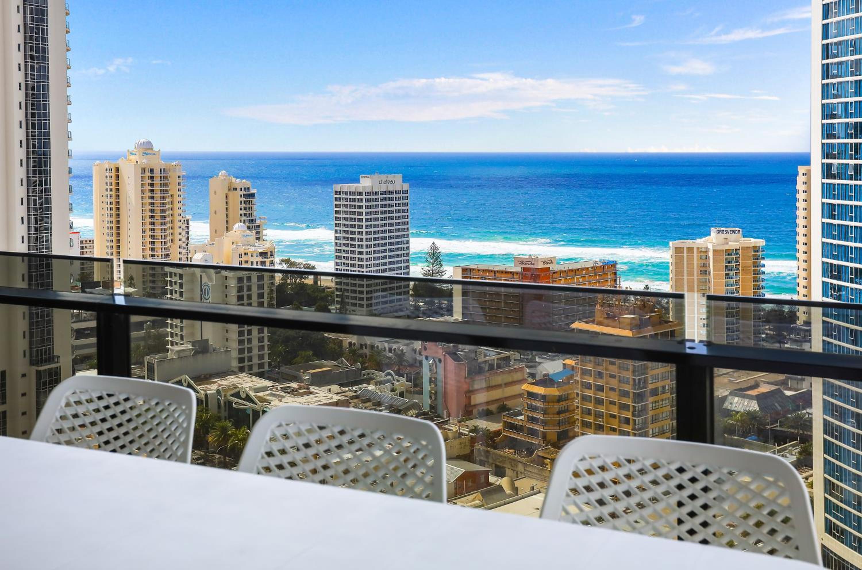 Circle on Cavill 2, 3, 4 & 5 Bedroom SkyHomes & SUB PENTHOUSES by Gold Coast Holidays