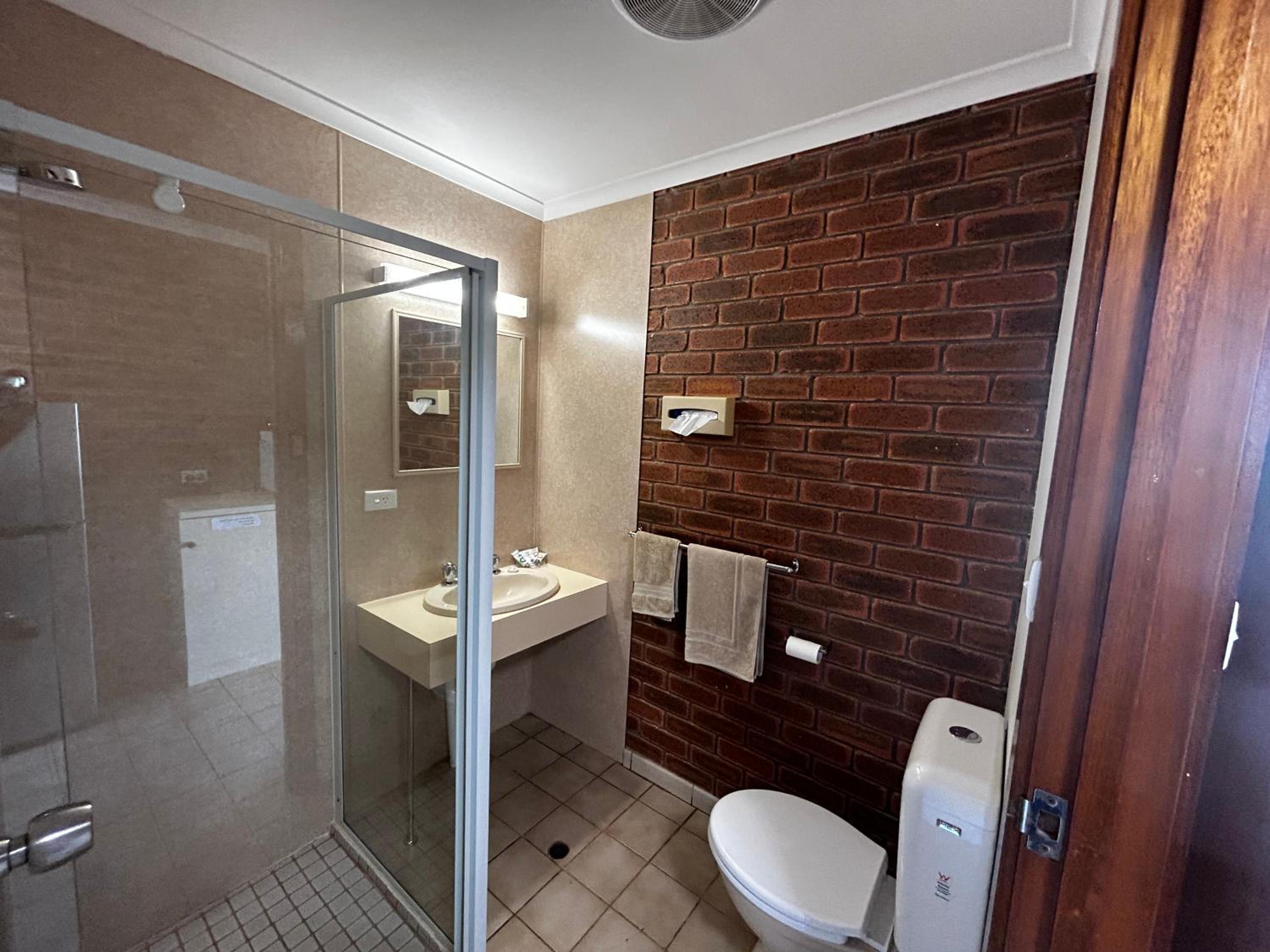 Balranald Colony Inn Motel