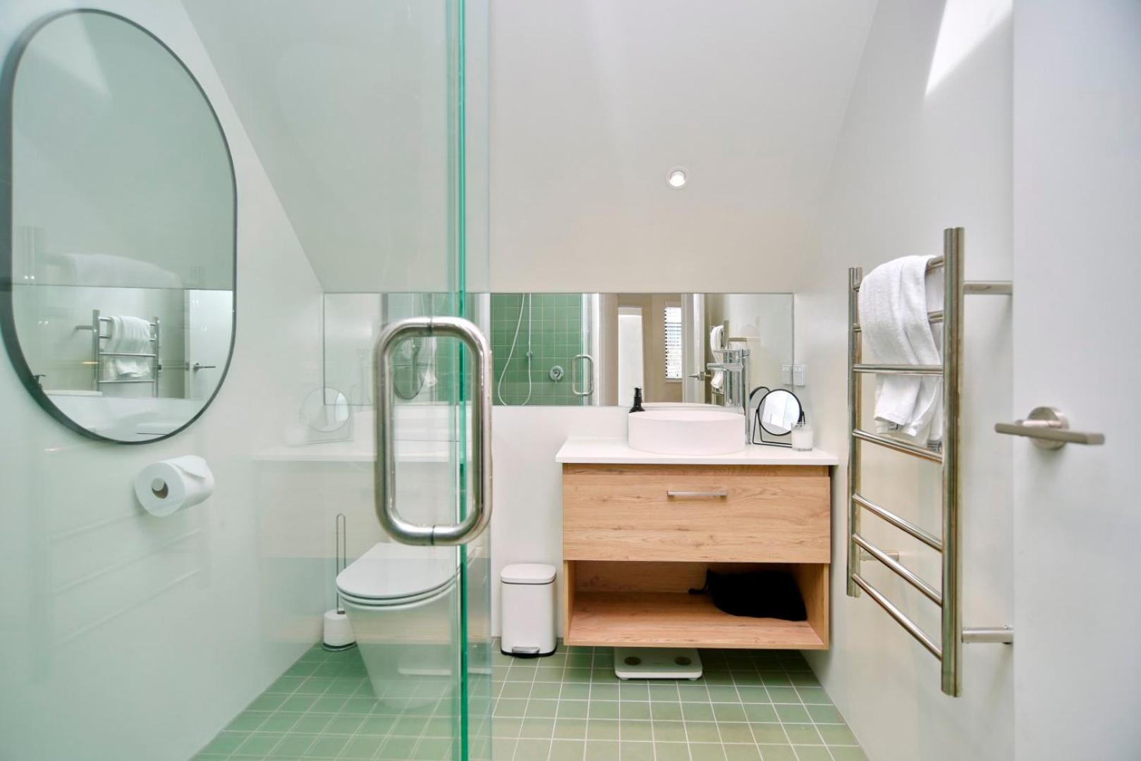 Urban Escape Addington Townhouse Walk to Stadium & Cafes