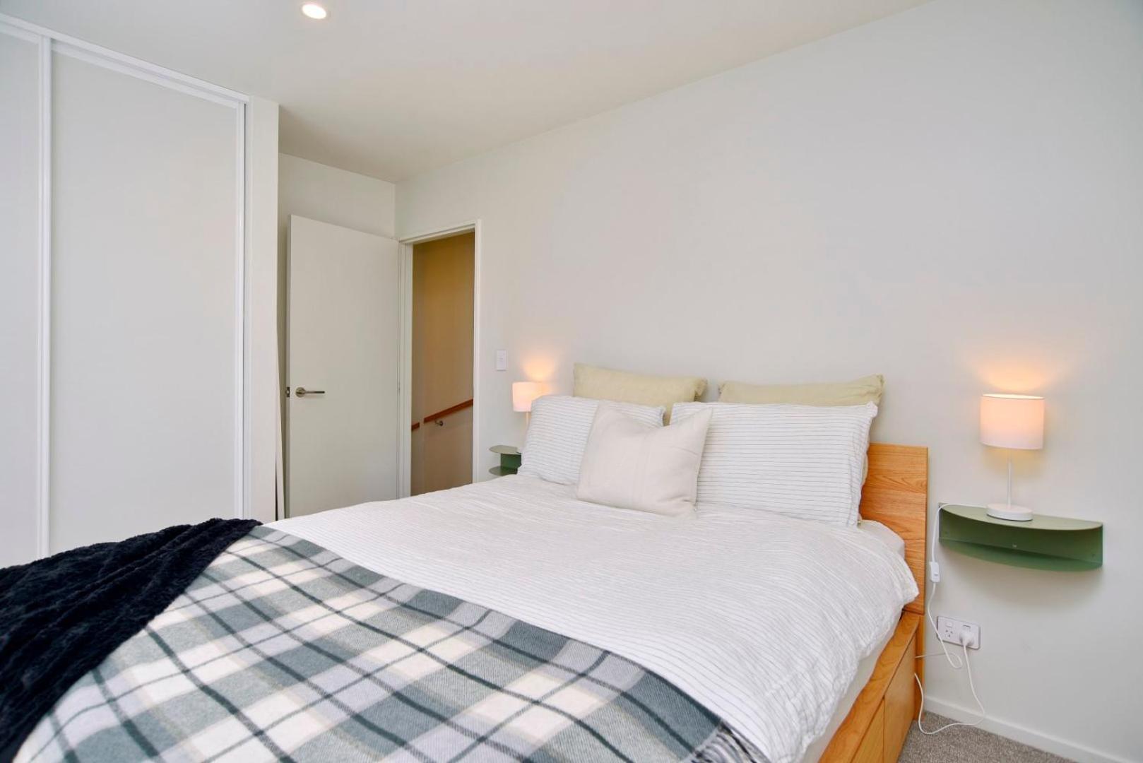 Urban Escape Addington Townhouse Walk to Stadium & Cafes