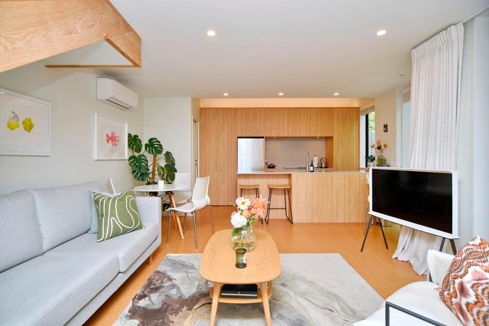 Urban Escape Addington Townhouse Walk to Stadium & Cafes