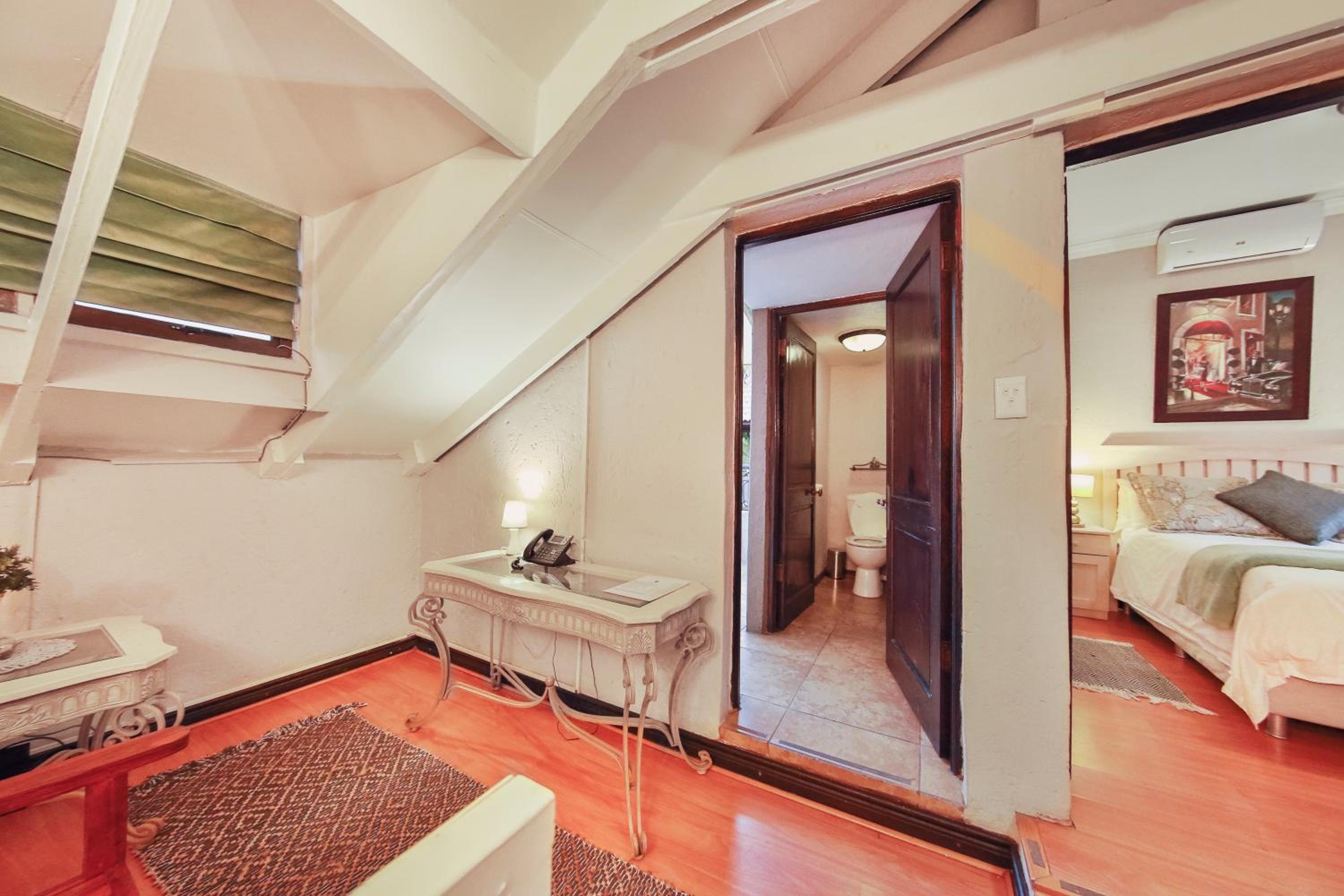 Casa Toscana Lodge