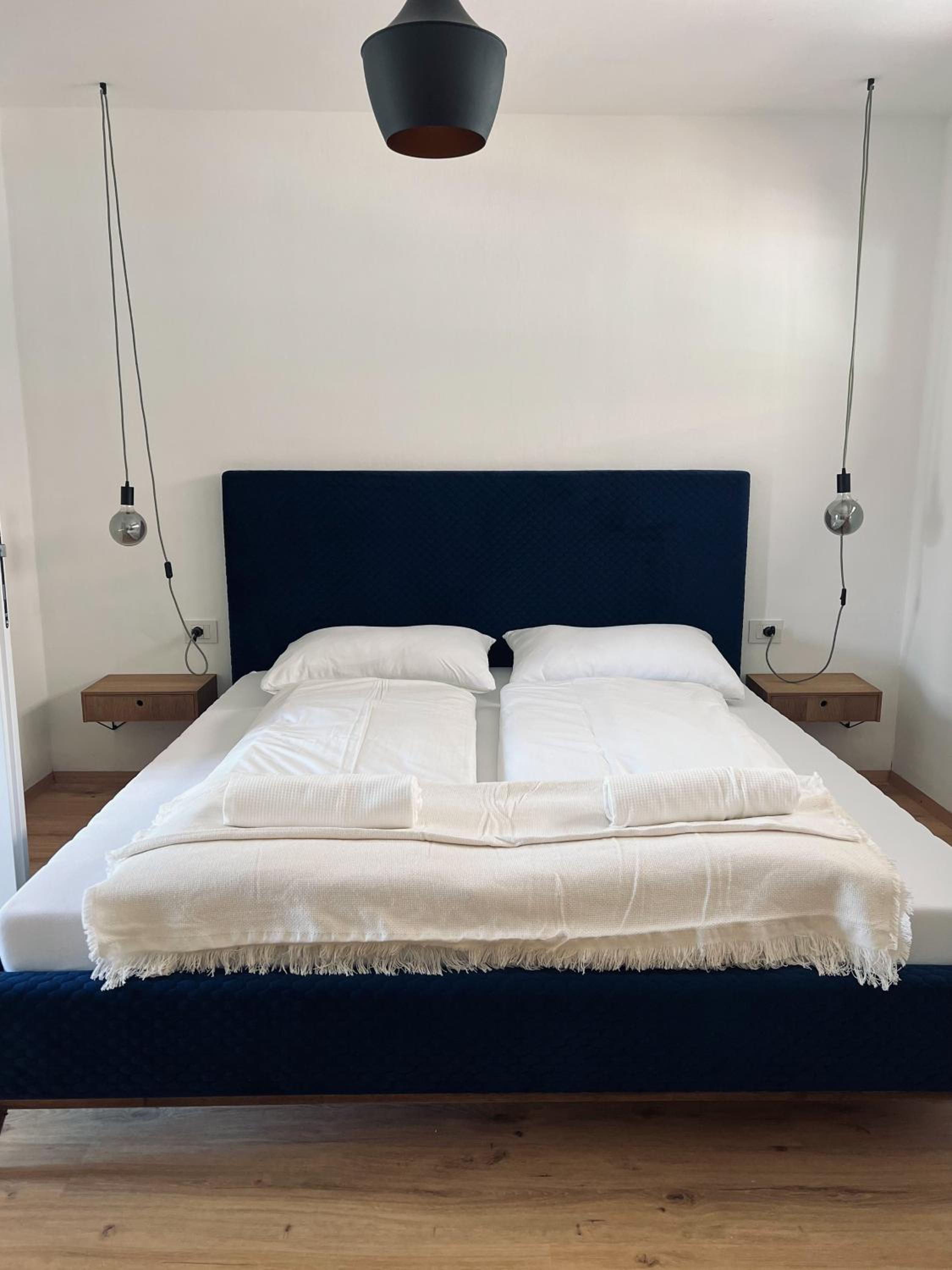 Mountain View Suites