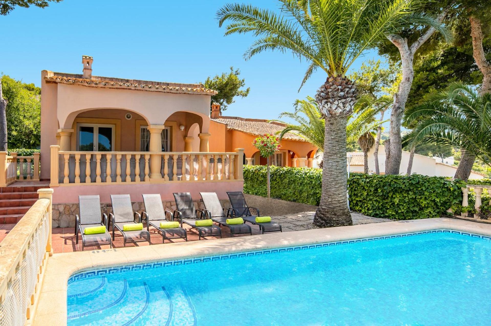 Villa Nectar Blanco by Villa Plus