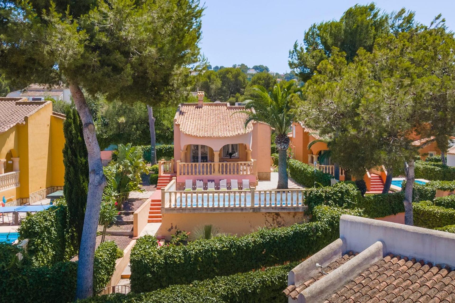Villa Nectar Blanco by Villa Plus