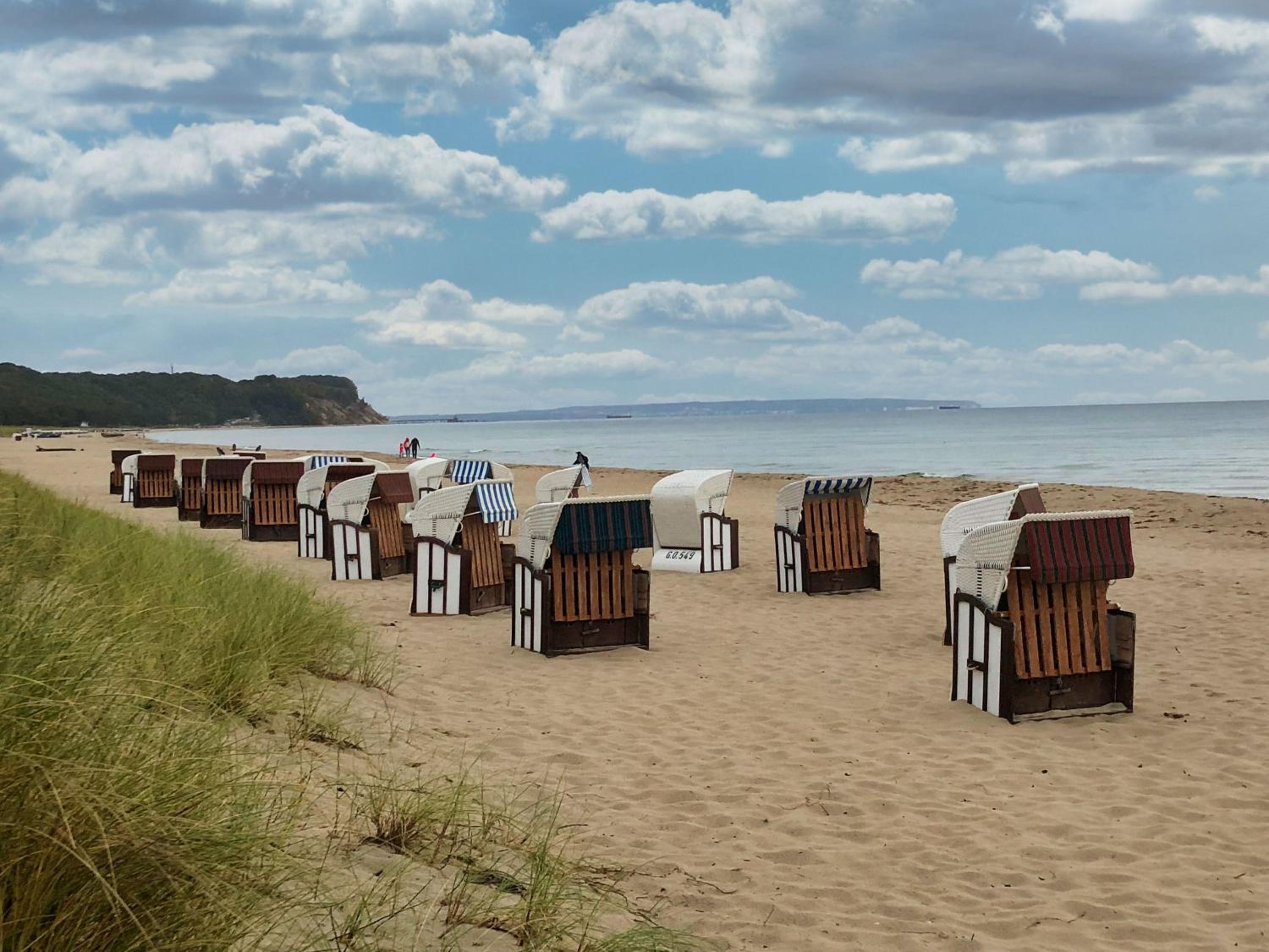 strandnahes Ferienhaus mit Kamin und Terrasse - Ferienhaus Seerobbe