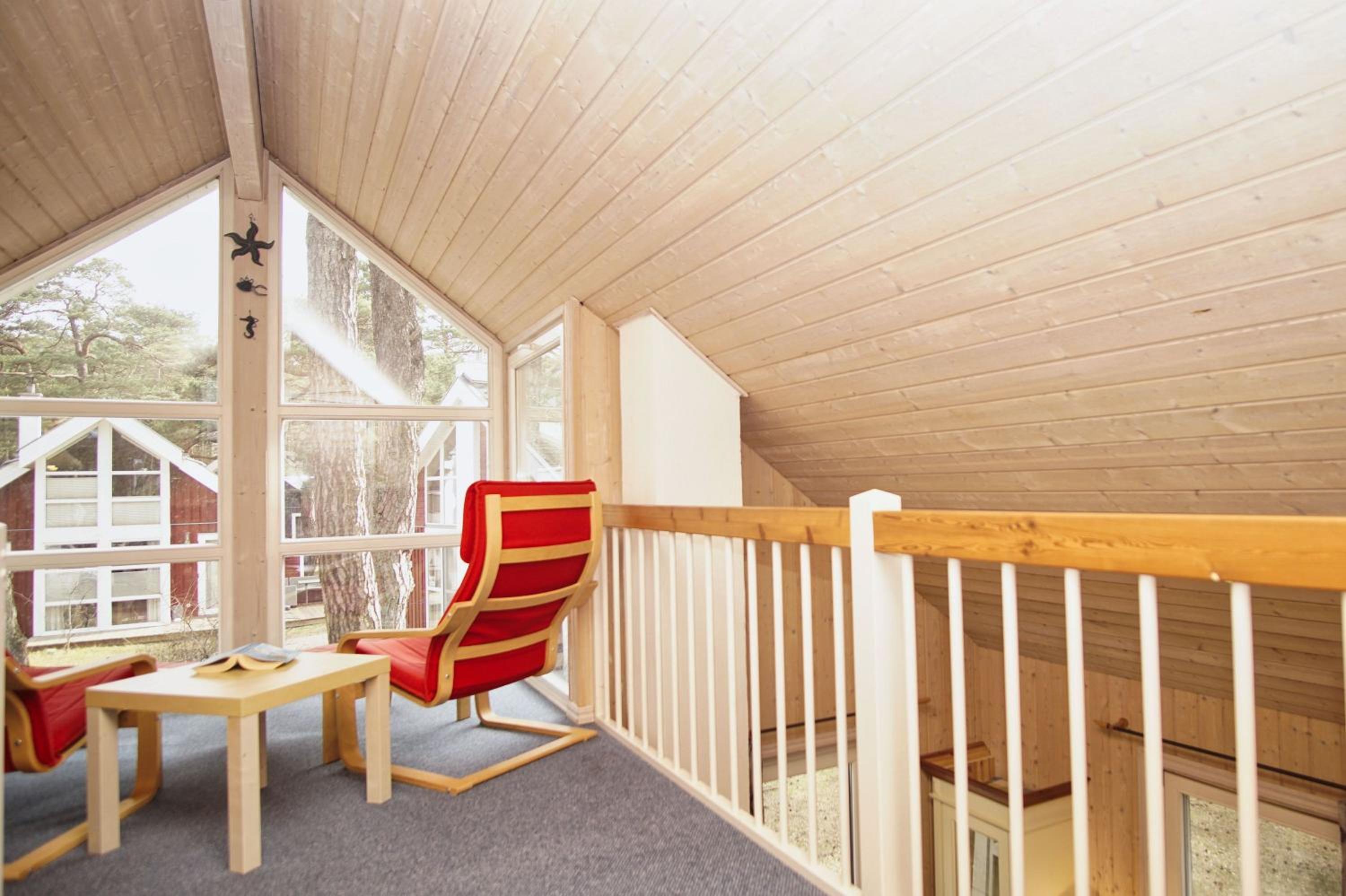 strandnahes Ferienhaus mit Kamin und Terrasse - Ferienhaus Seerobbe