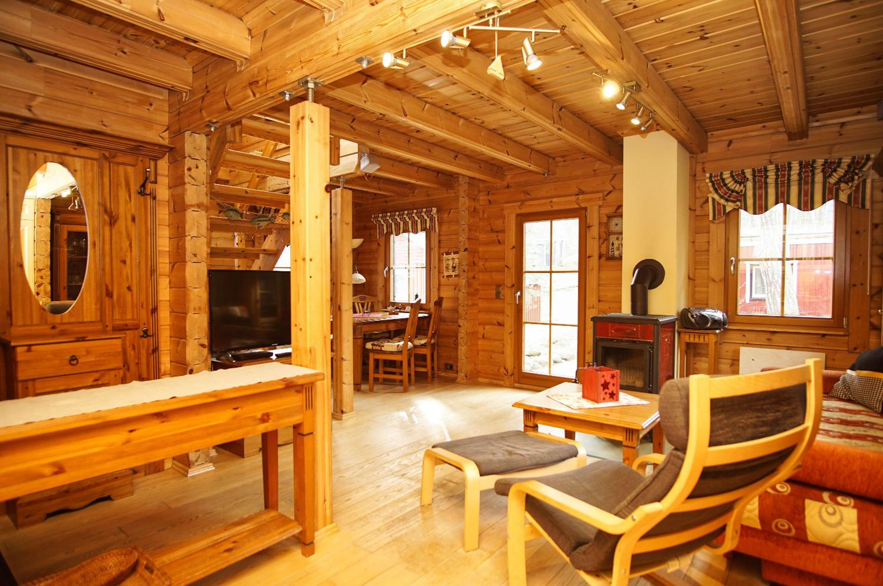 uriges Ferienhaus, ruhige Lage dicht am Strand, Kamin - Ferienhaus Ostseeperle