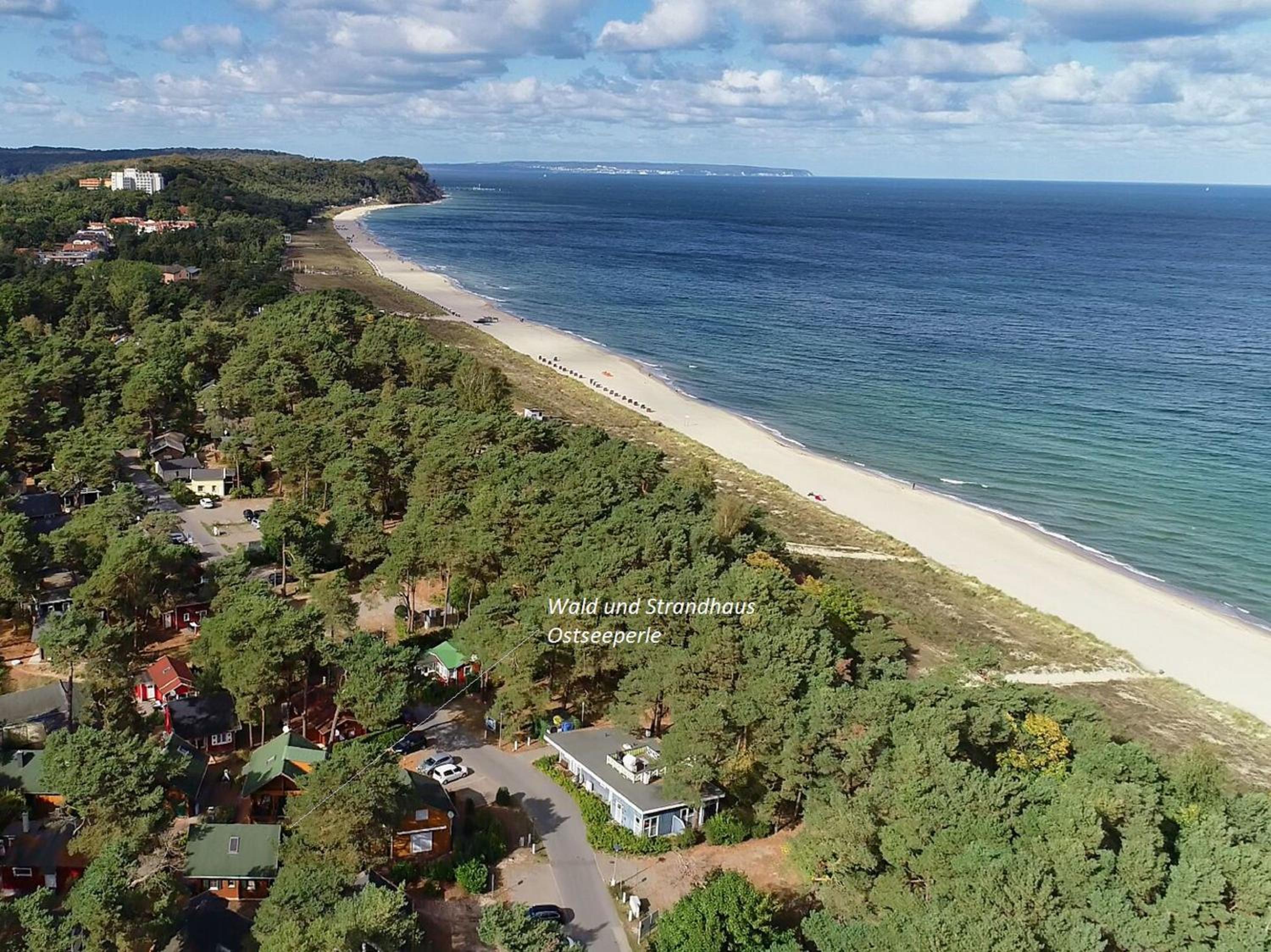 uriges Ferienhaus, ruhige Lage dicht am Strand, Kamin - Ferienhaus Ostseeperle