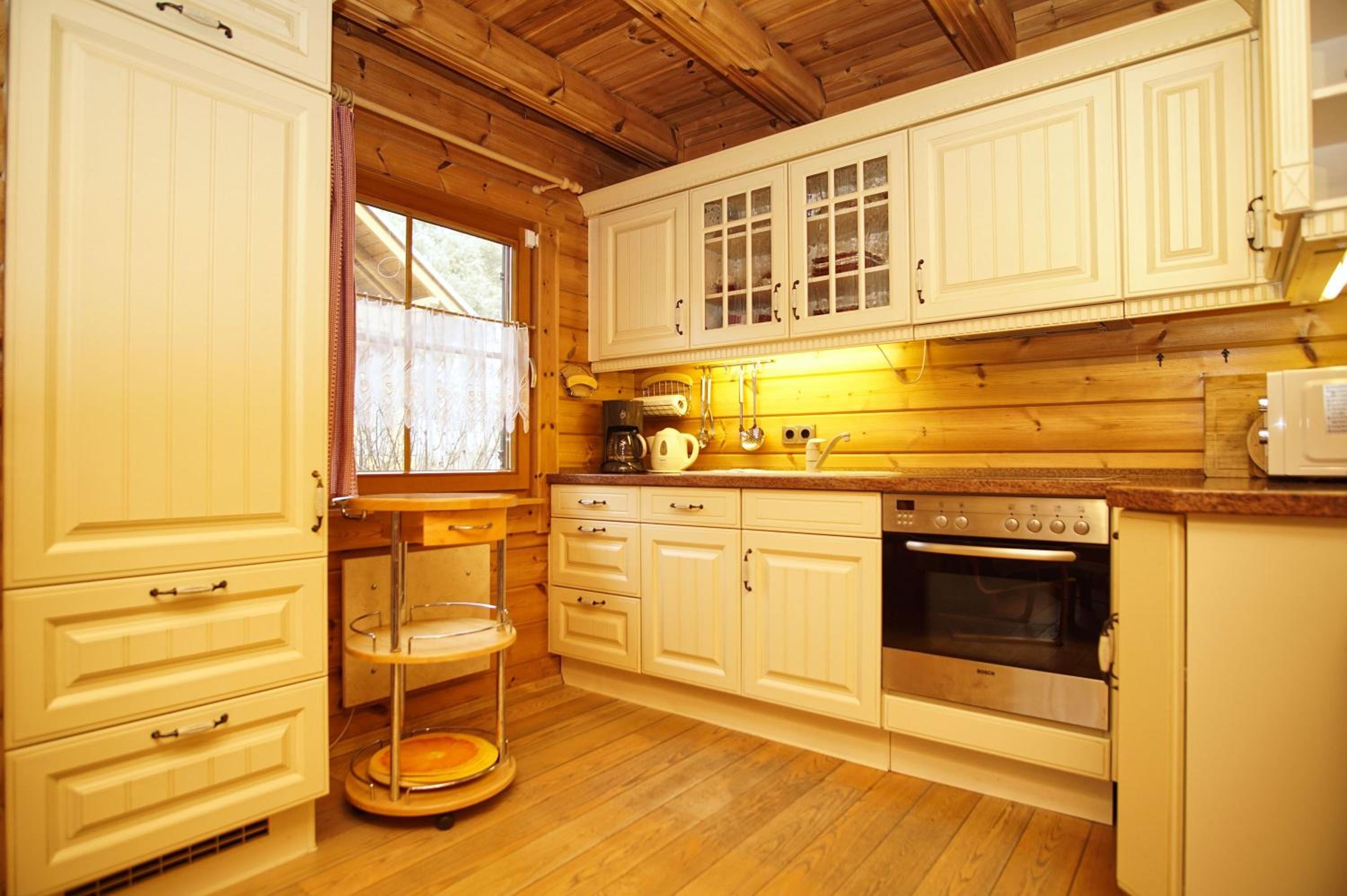 uriges Ferienhaus, ruhige Lage dicht am Strand, Kamin - Ferienhaus Ostseeperle