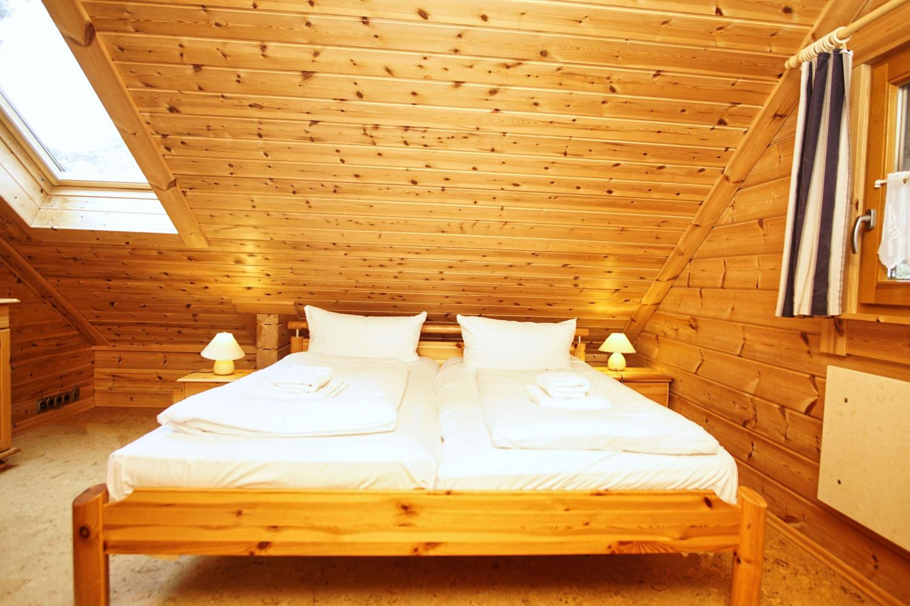 uriges Ferienhaus, ruhige Lage dicht am Strand, Kamin - Ferienhaus Ostseeperle