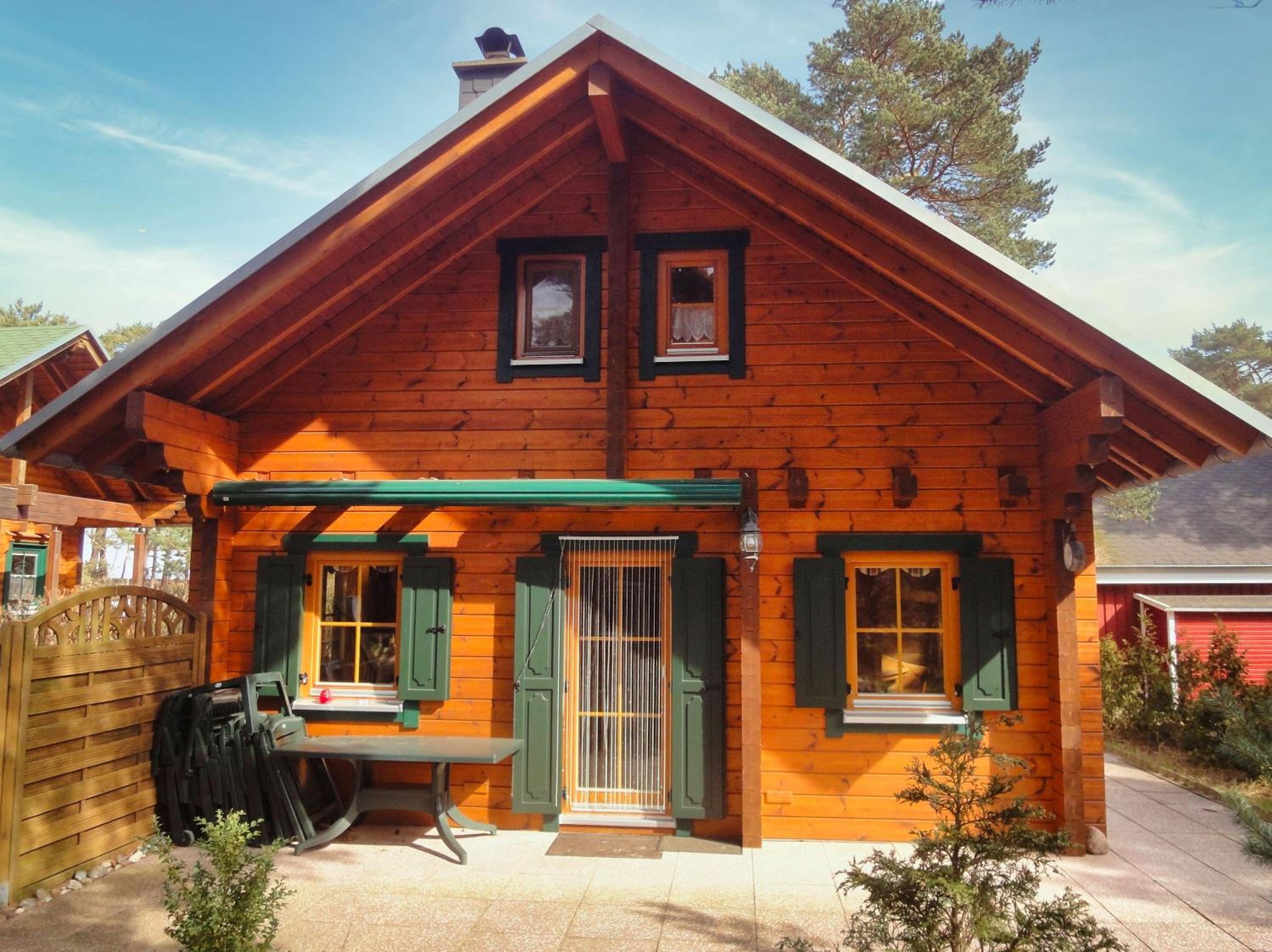 uriges Ferienhaus, ruhige Lage dicht am Strand, Kamin - Ferienhaus Ostseeperle