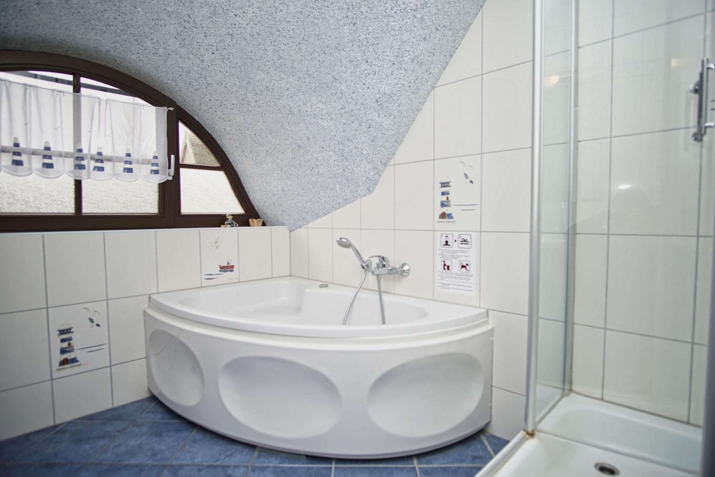 Ferienhaus mit eigener Sauna, Kamin und Garten - Ferienhaus Leuchtturm