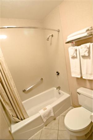 West Covina Vacations - Days Inn by Wyndham West Covina - Property Image 3