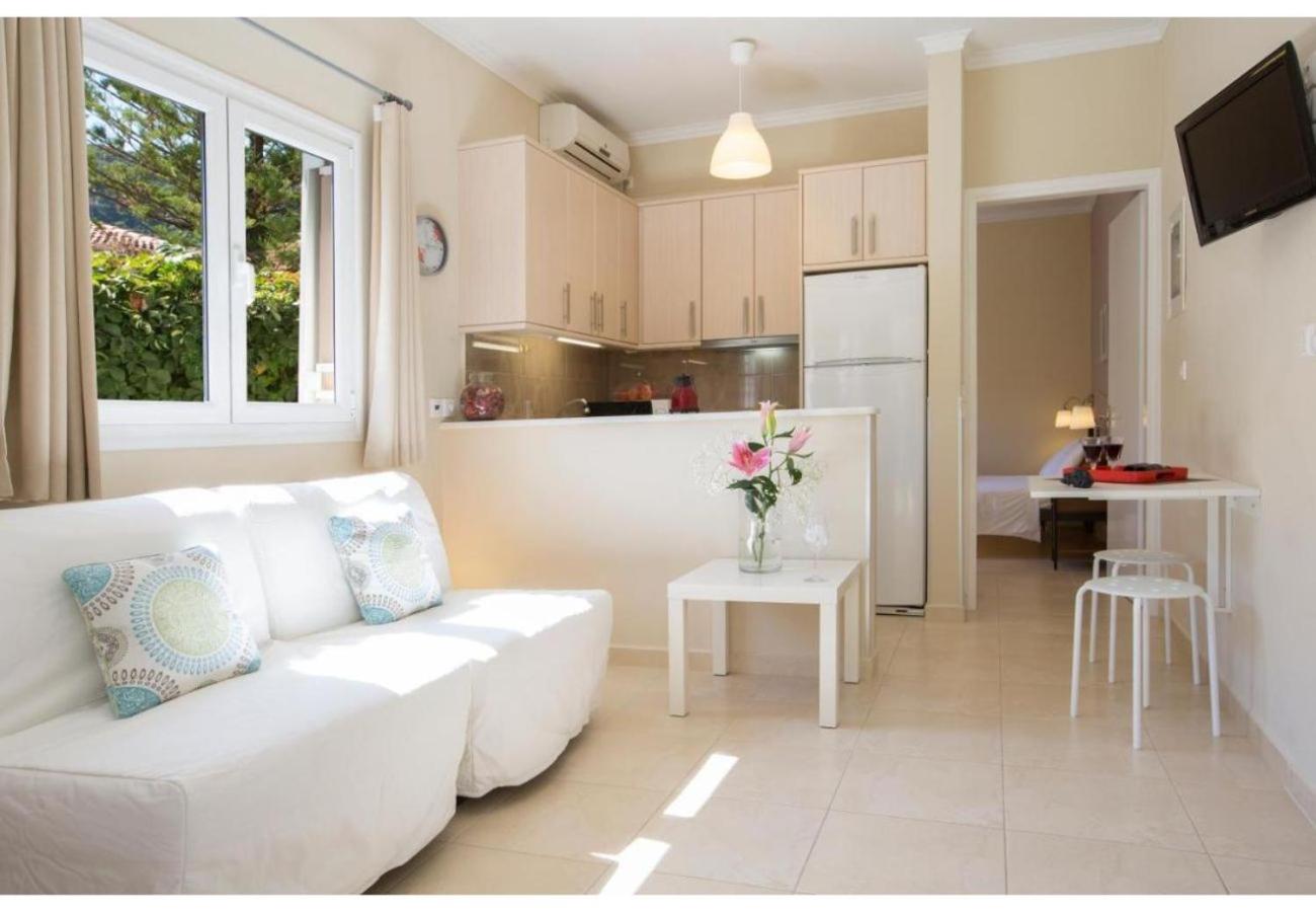 Aelia House - Helios view 5