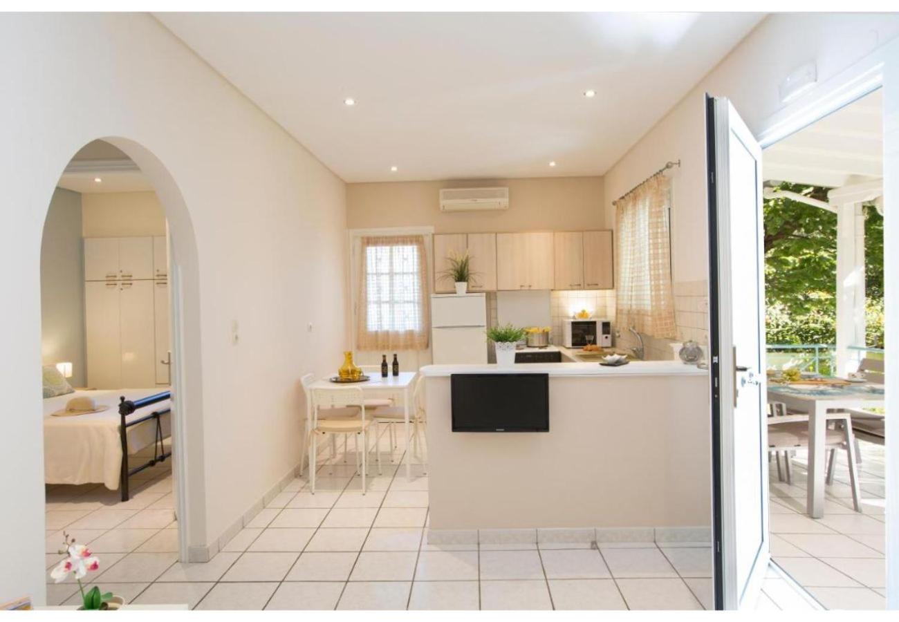 Aelia House - Elia view 2