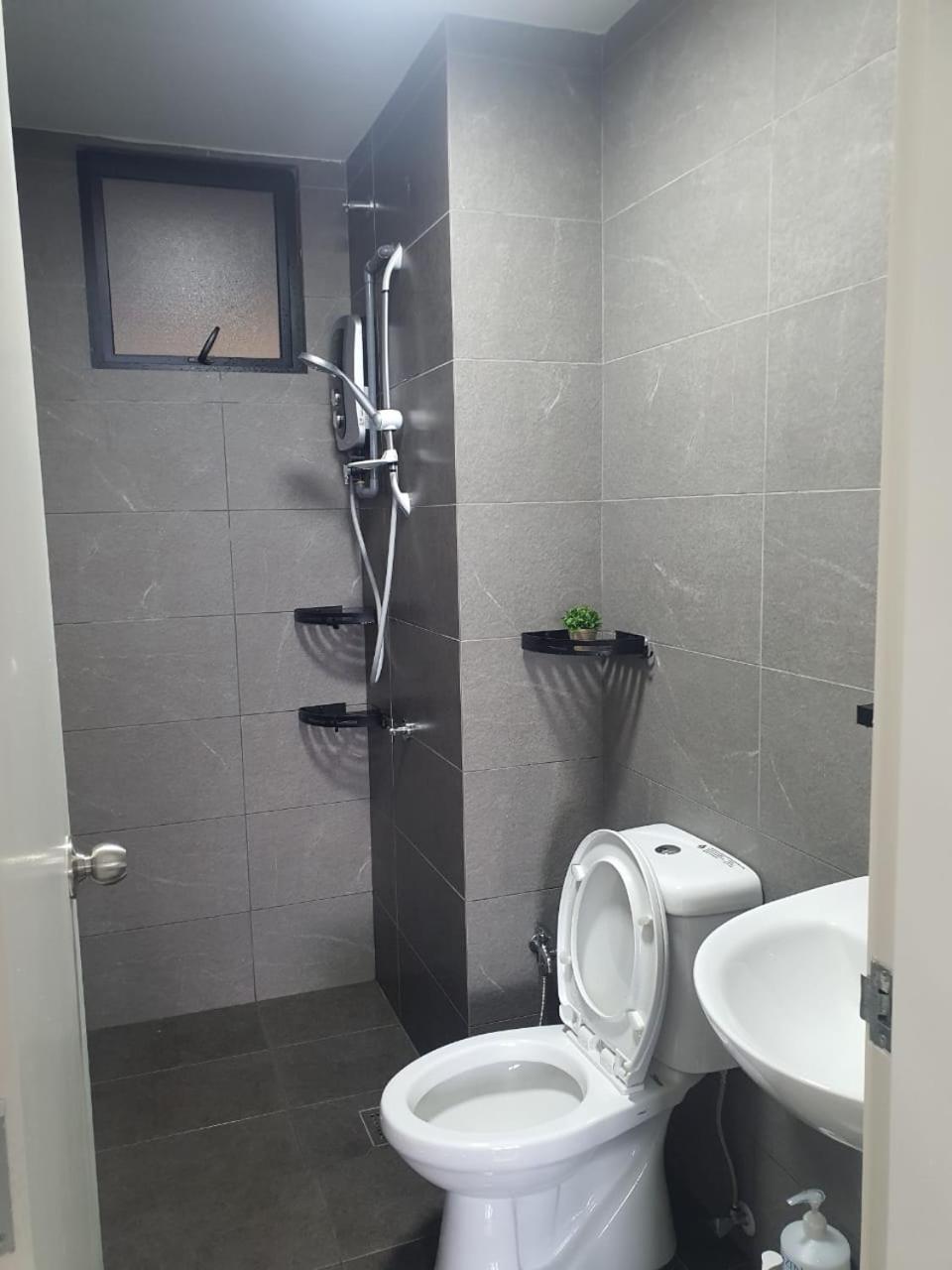 3 bedrooms maxim link MRT cheras kuala lumpur
