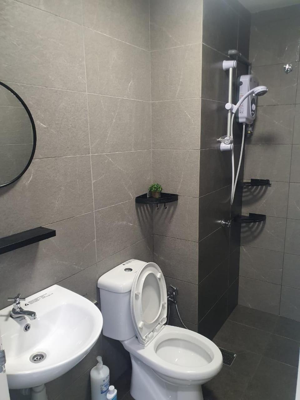 3 bedrooms maxim link MRT cheras kuala lumpur