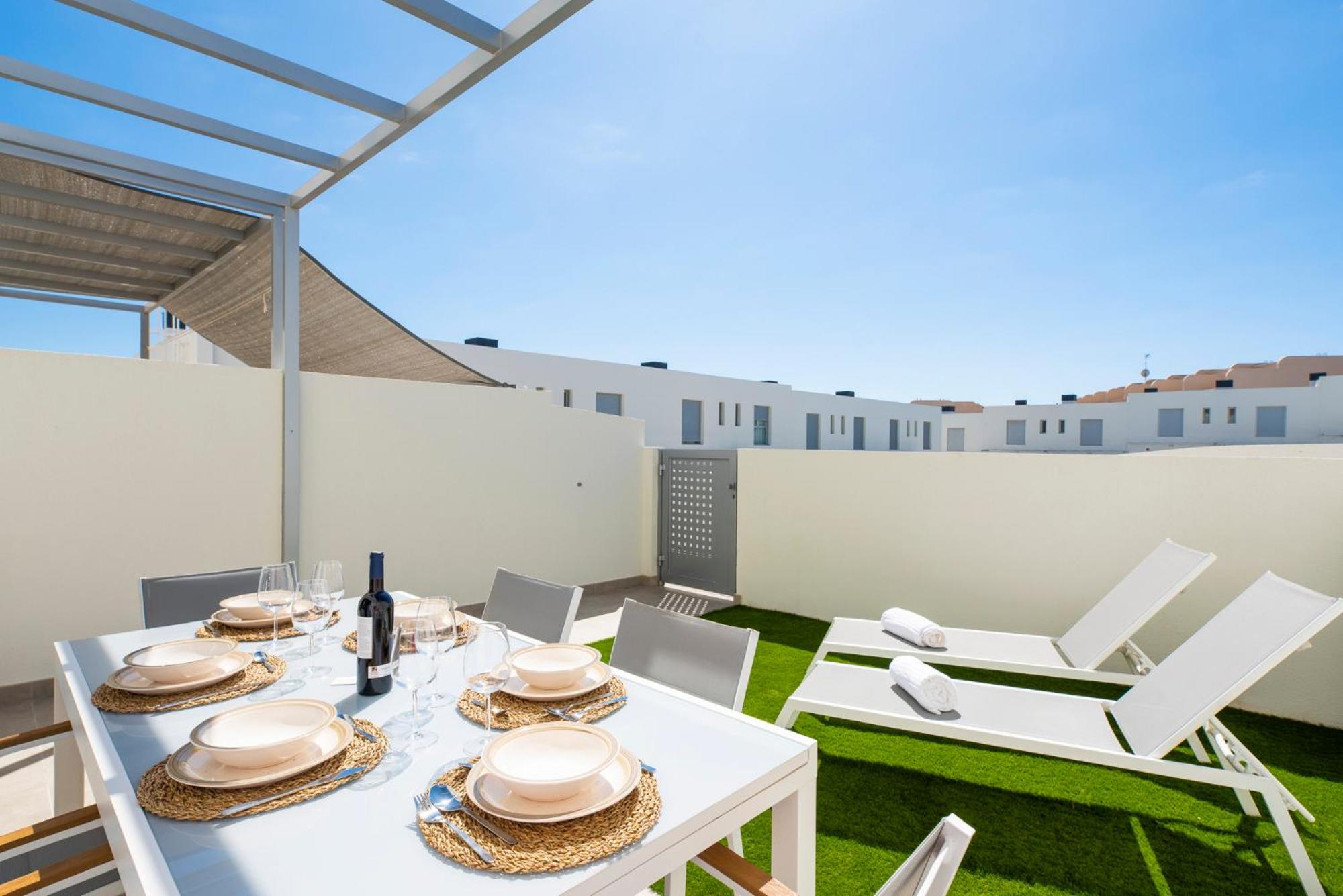 MEDANO4YOU Beachwalk Holiday Home