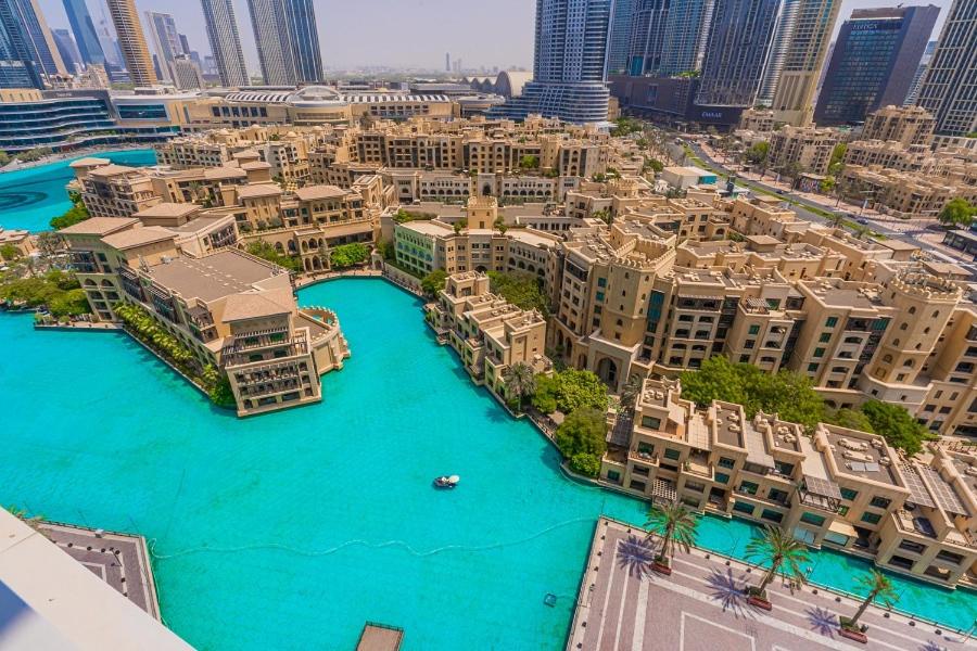 Splendid Apartments with Burj Khalifa and Fountain View