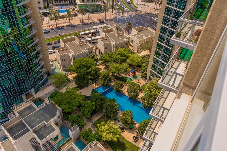 Splendid Apartments with Burj Khalifa and Fountain View