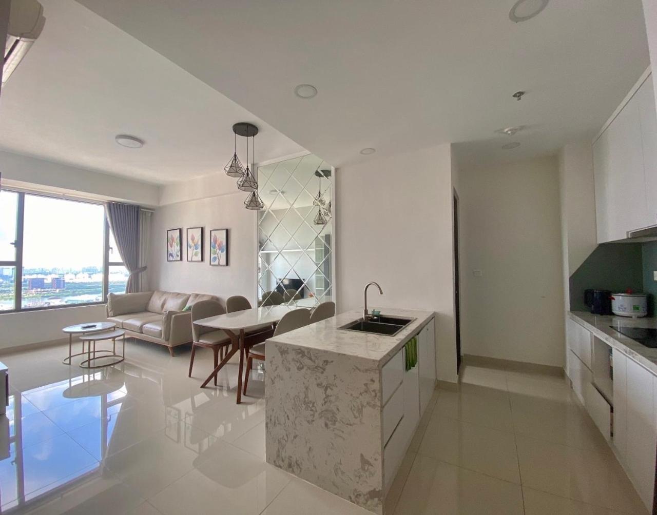 Jun Infinity Home Rivergate Residence