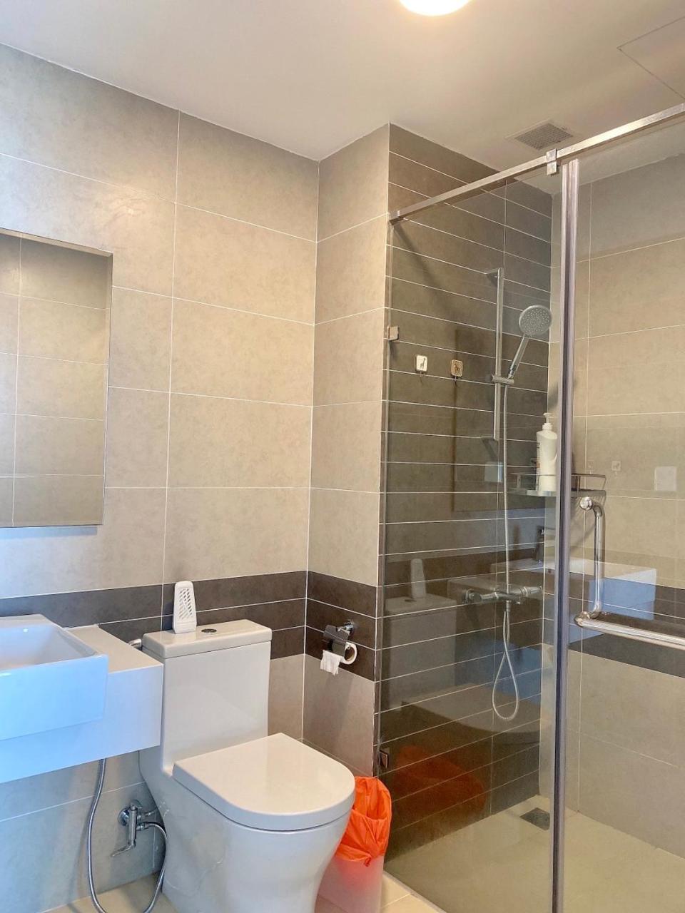 Jun Infinity Home Rivergate Residence