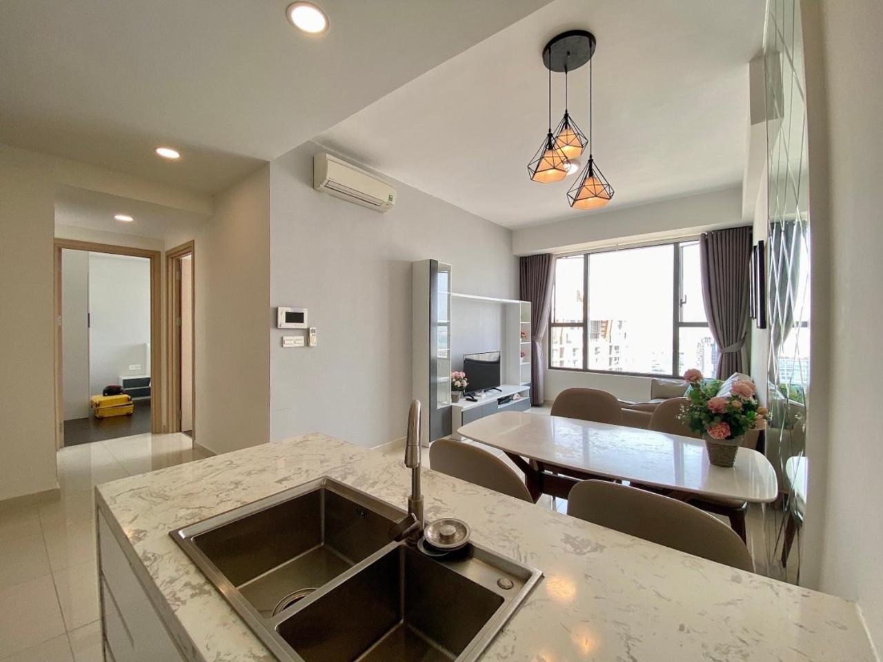 Jun Infinity Home Rivergate Residence