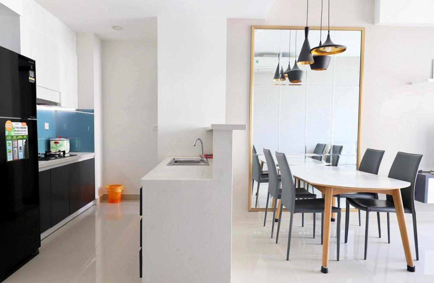 Jun Infinity Home Rivergate Residence