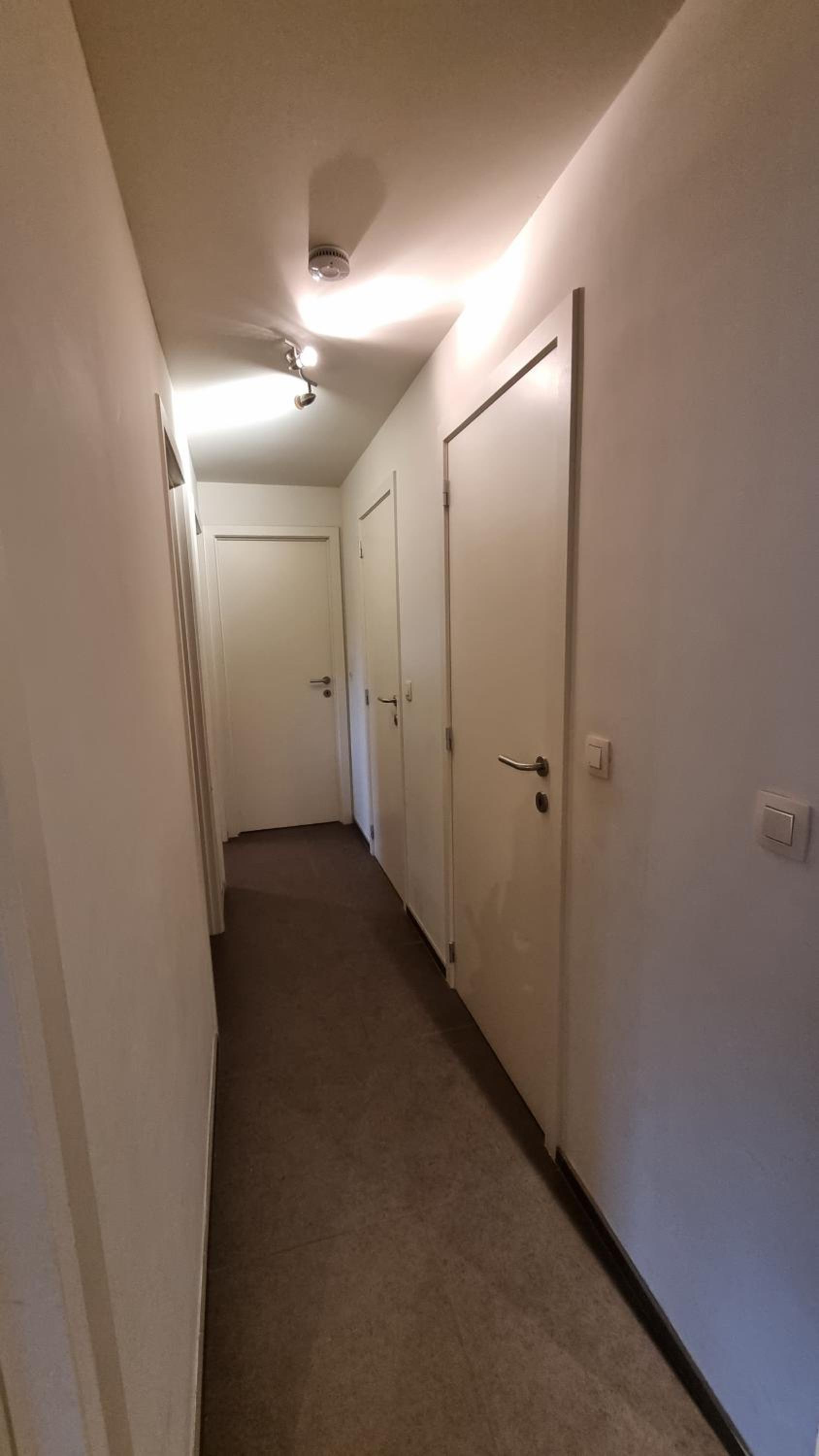 Sans Souci Superior - Ruim, lichtrijk appartement met privé parking