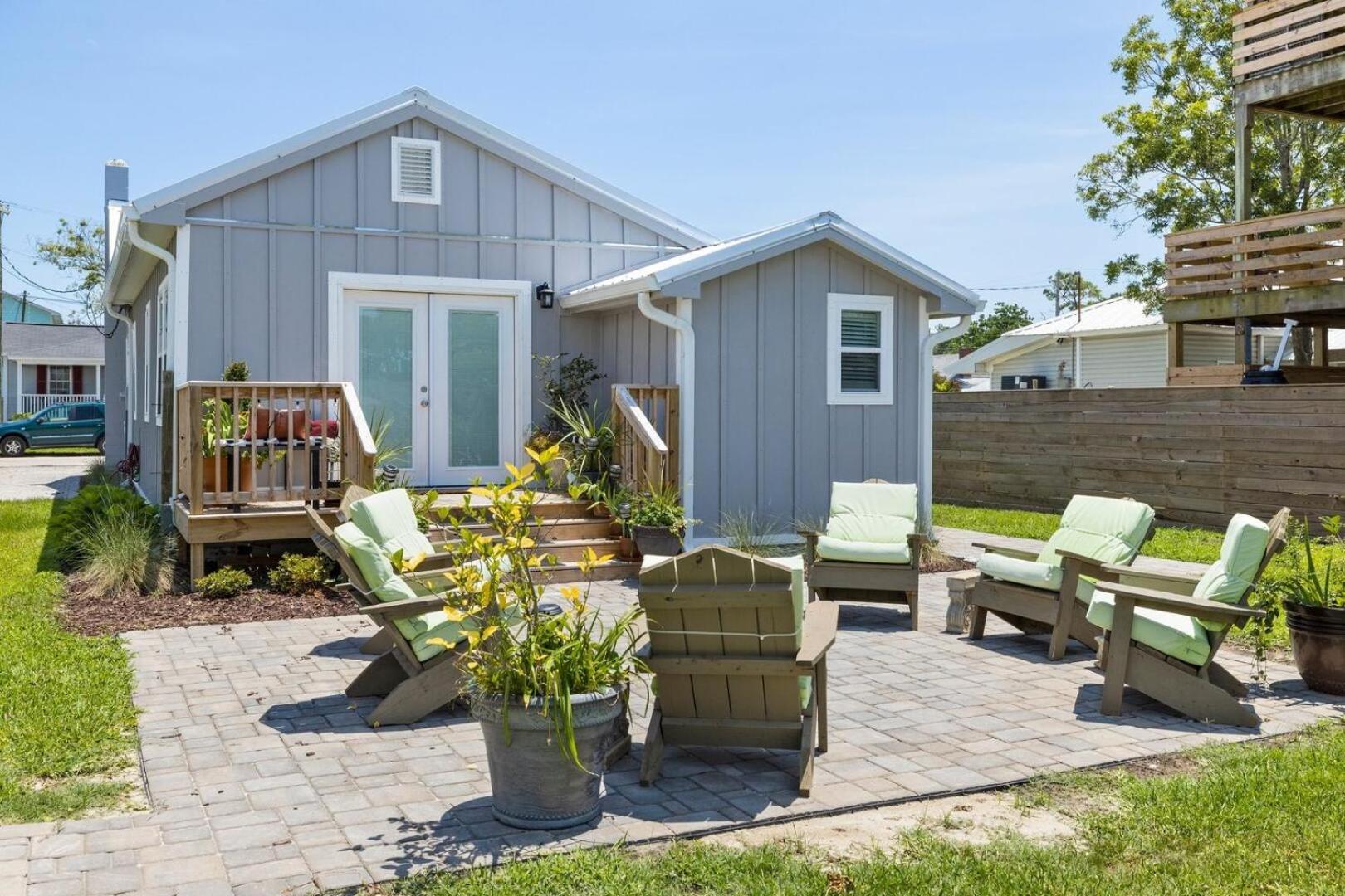 Conch's Point Cottage home view 4