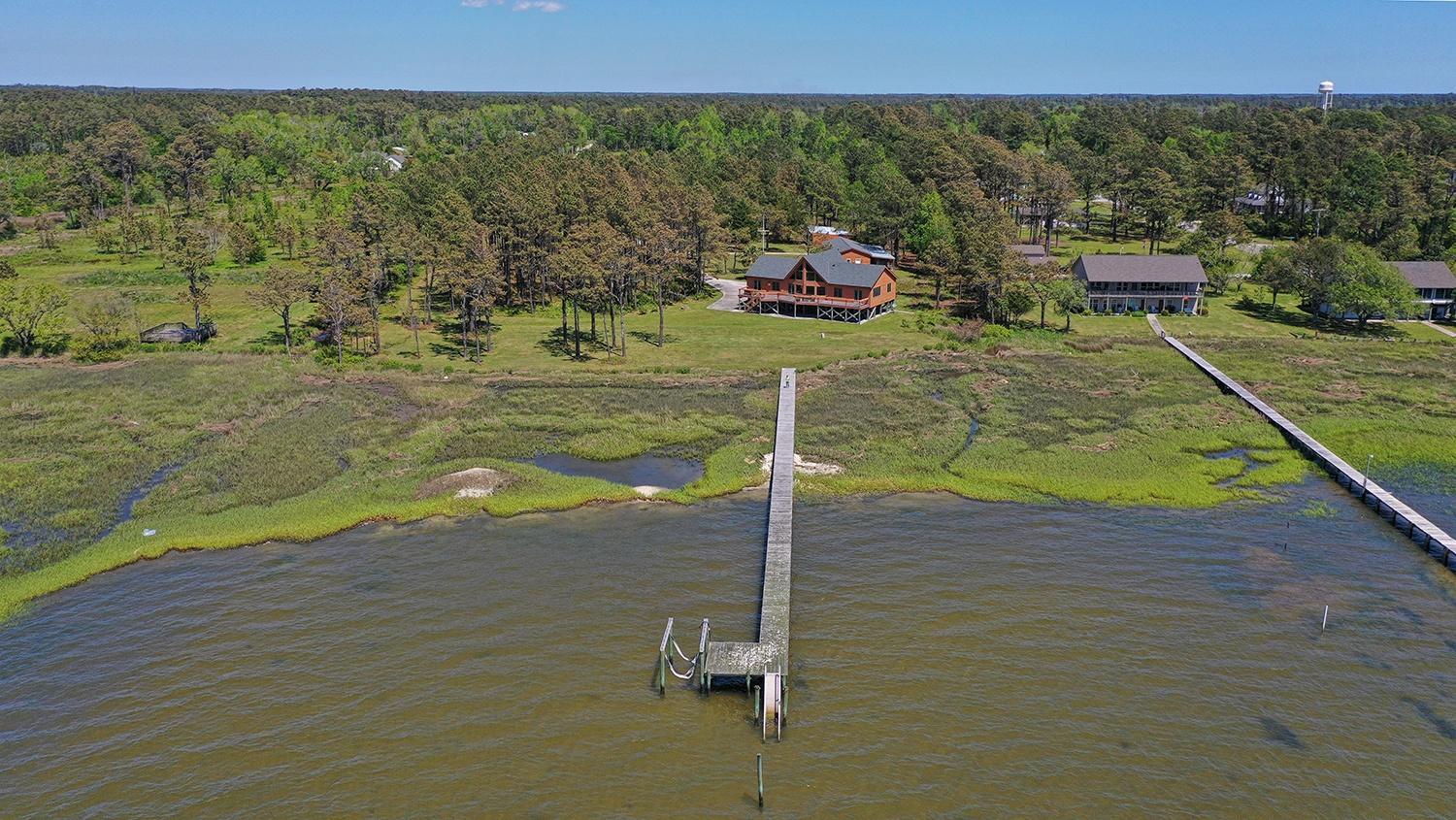 Nautical Getaway home view 5