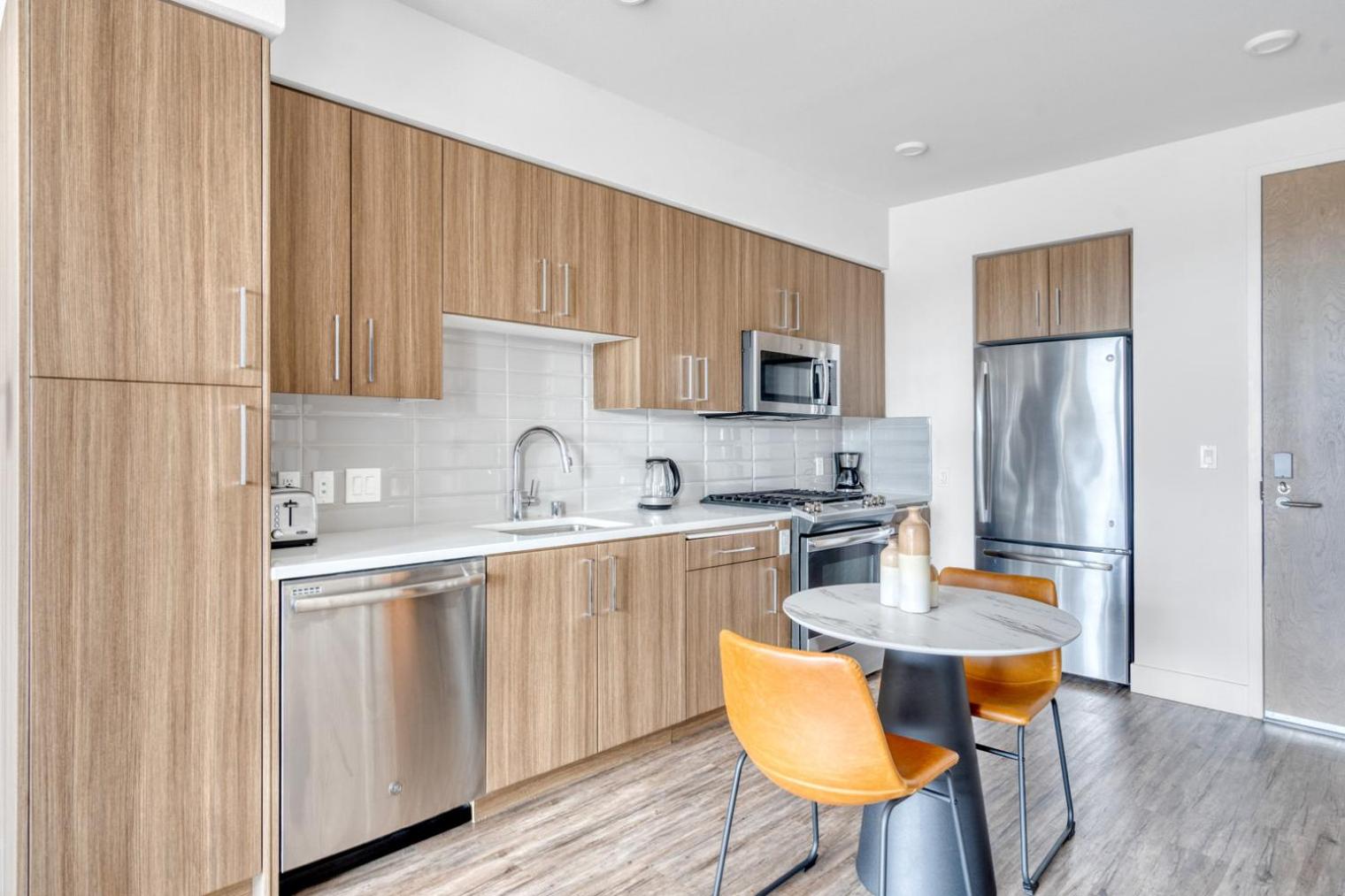 Redwood City 1BR w Gym WD nr Caltrain SFO-916 - Property Image 28