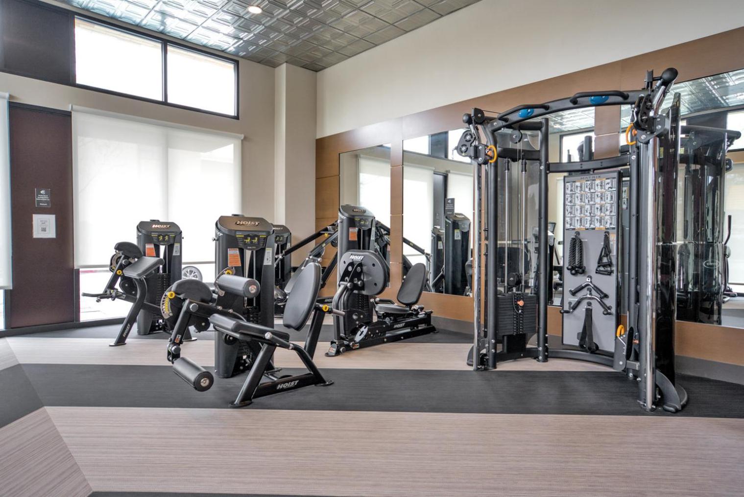 Redwood City 1BR w Gym WD nr Caltrain SFO-916 - Property Image 17