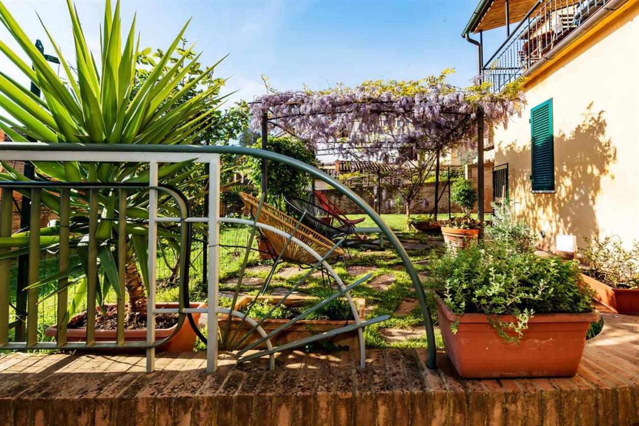 Advocata Nostra, vivere in case nel borgo view 3